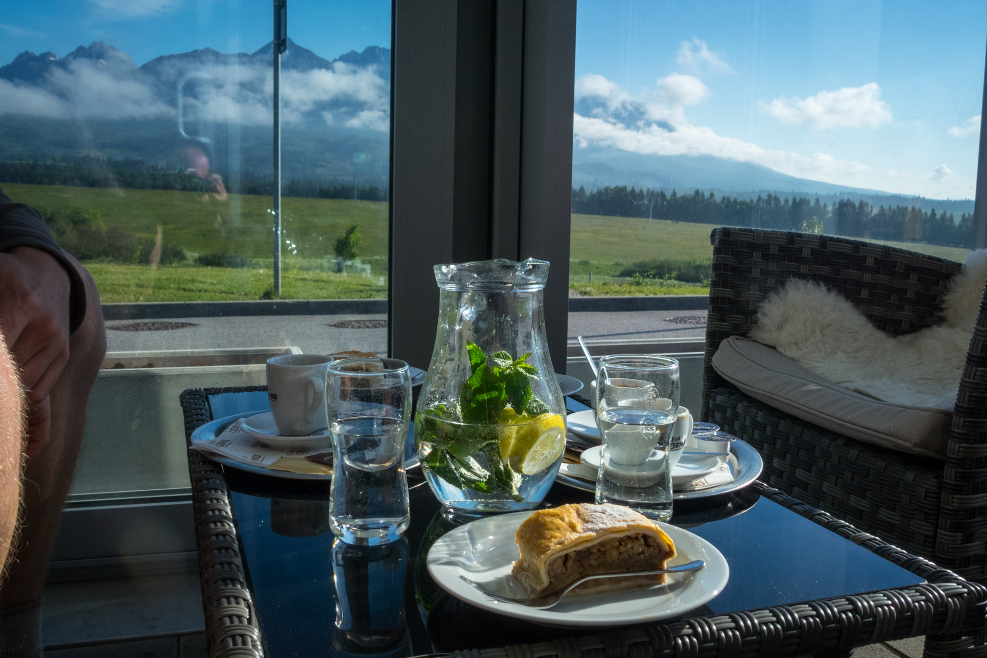 Siná od Demänovskej jaskyne slobody (Nízke Tatry)