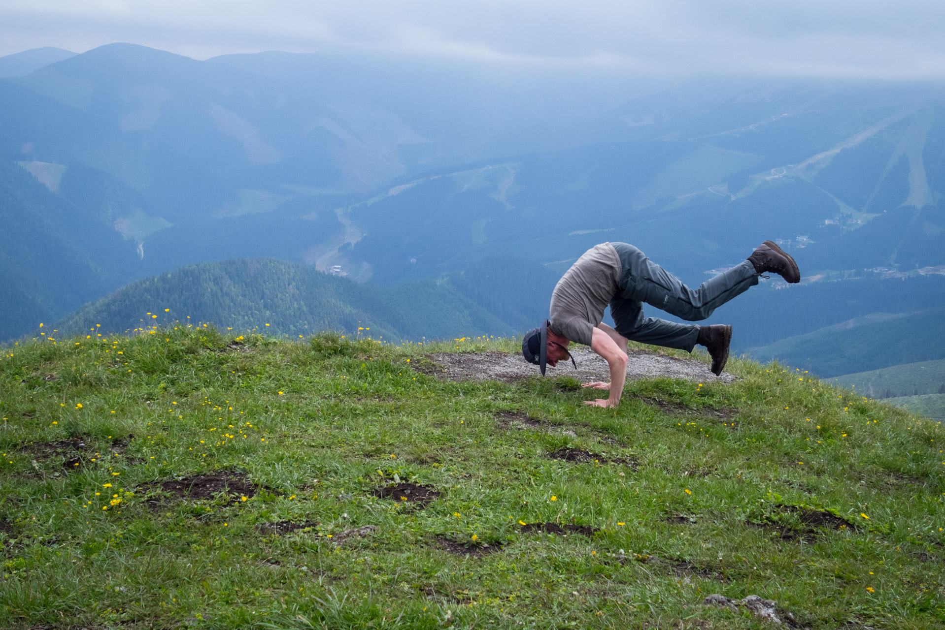 Siná od Demänovskej jaskyne slobody (Nízke Tatry)