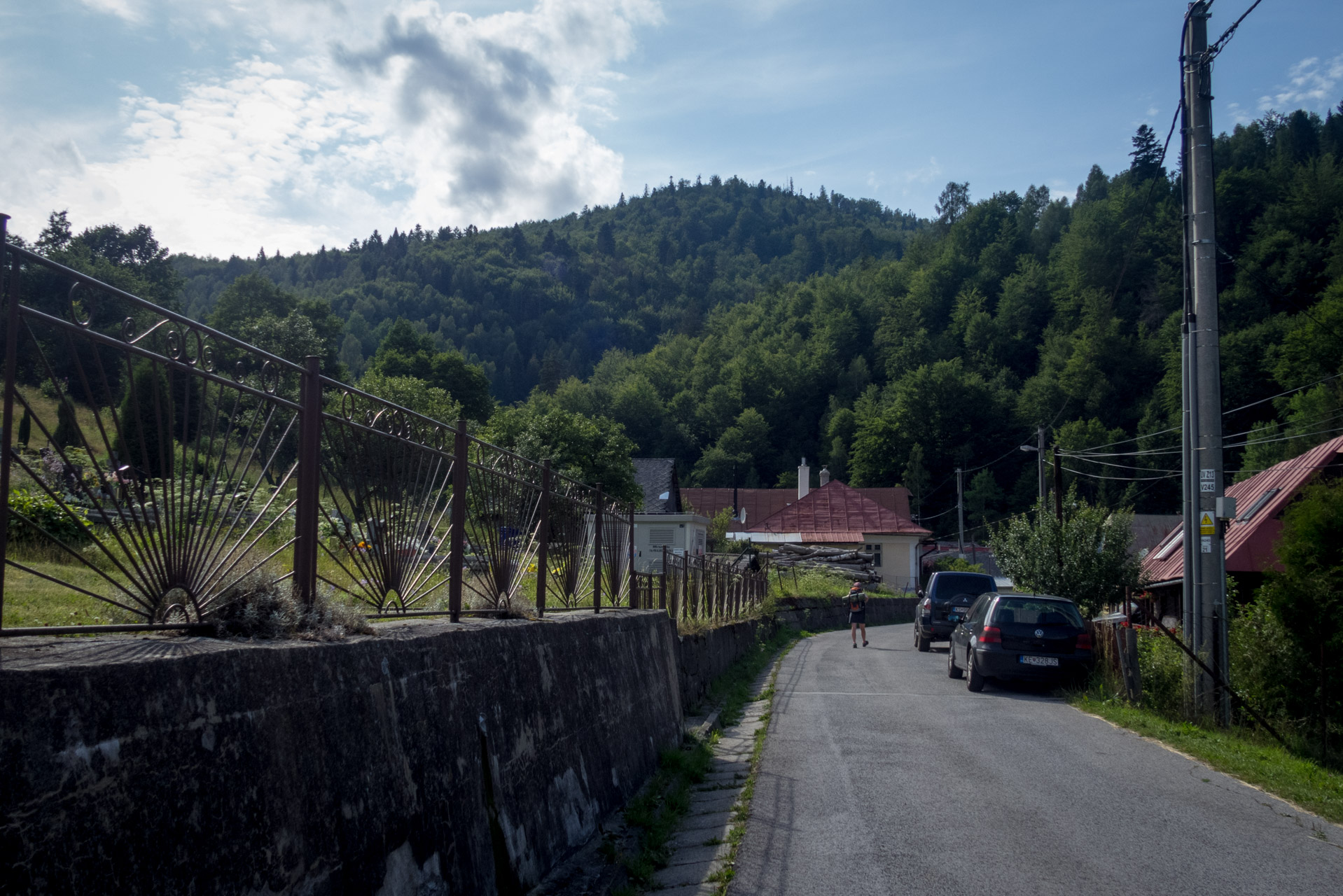 Skalisko z Henclovej (Volovské vrchy)