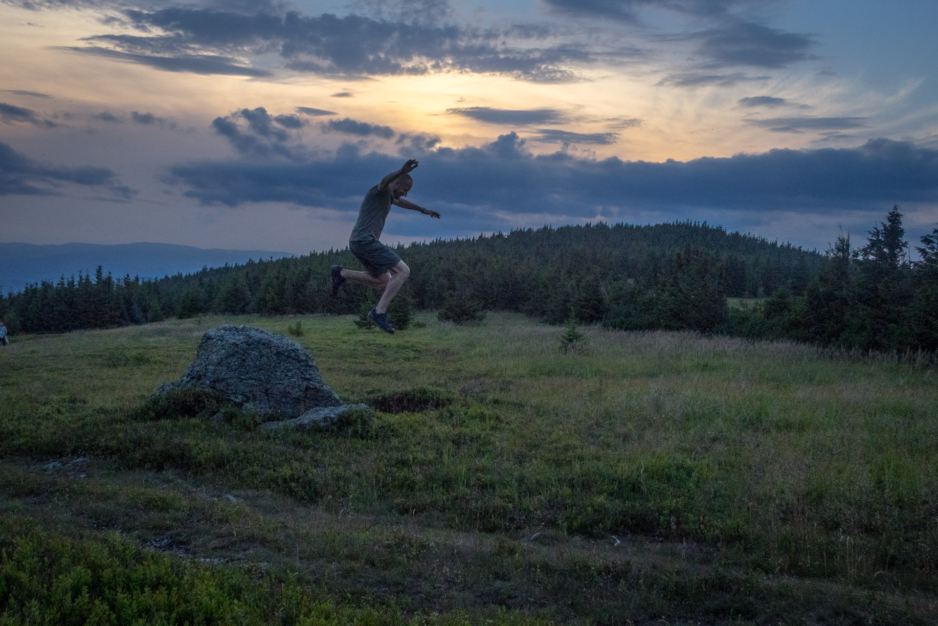 Skalisko z Henclovej (Volovské vrchy)