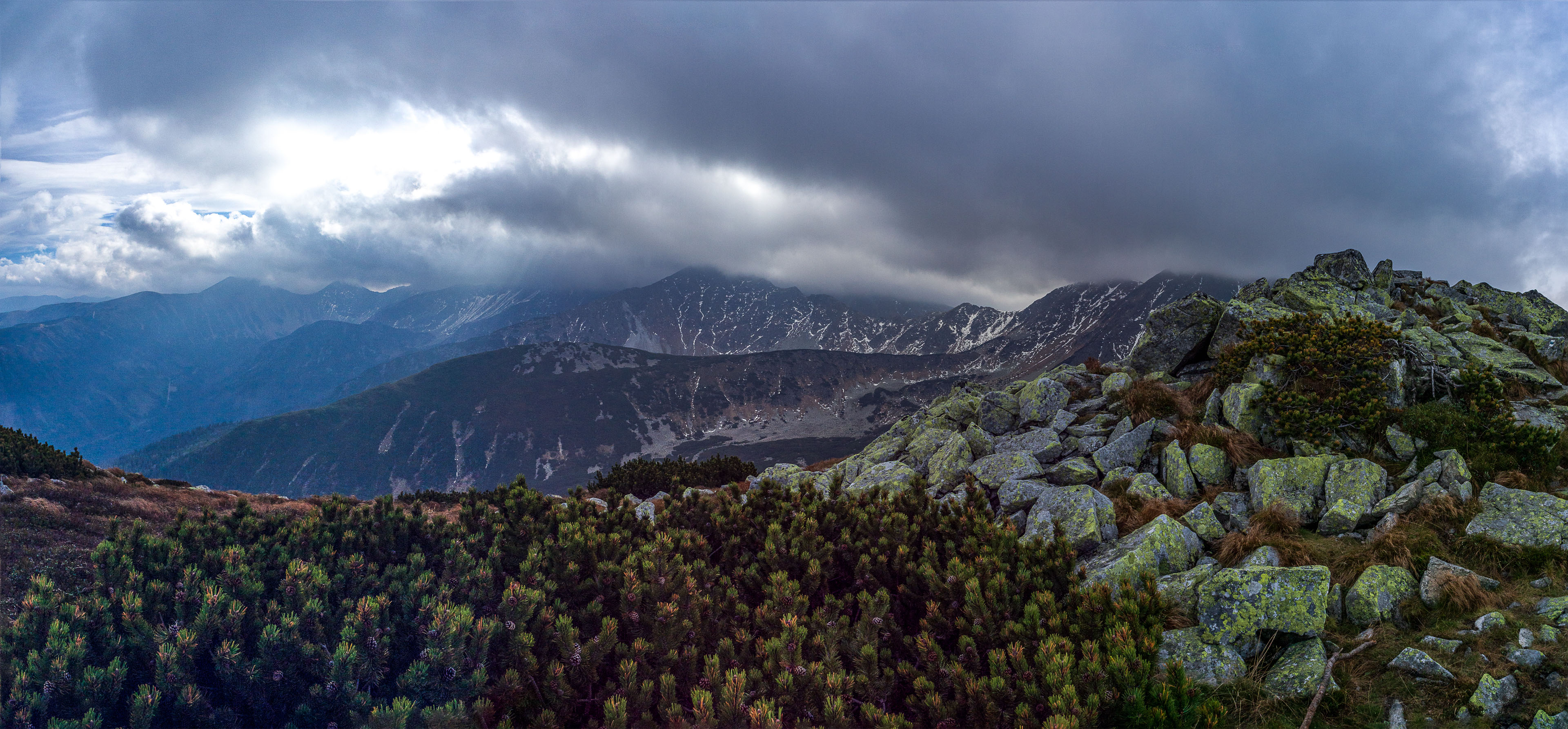 Brestová zo Salatínskej doliny, lanovky (Západné Tatry)