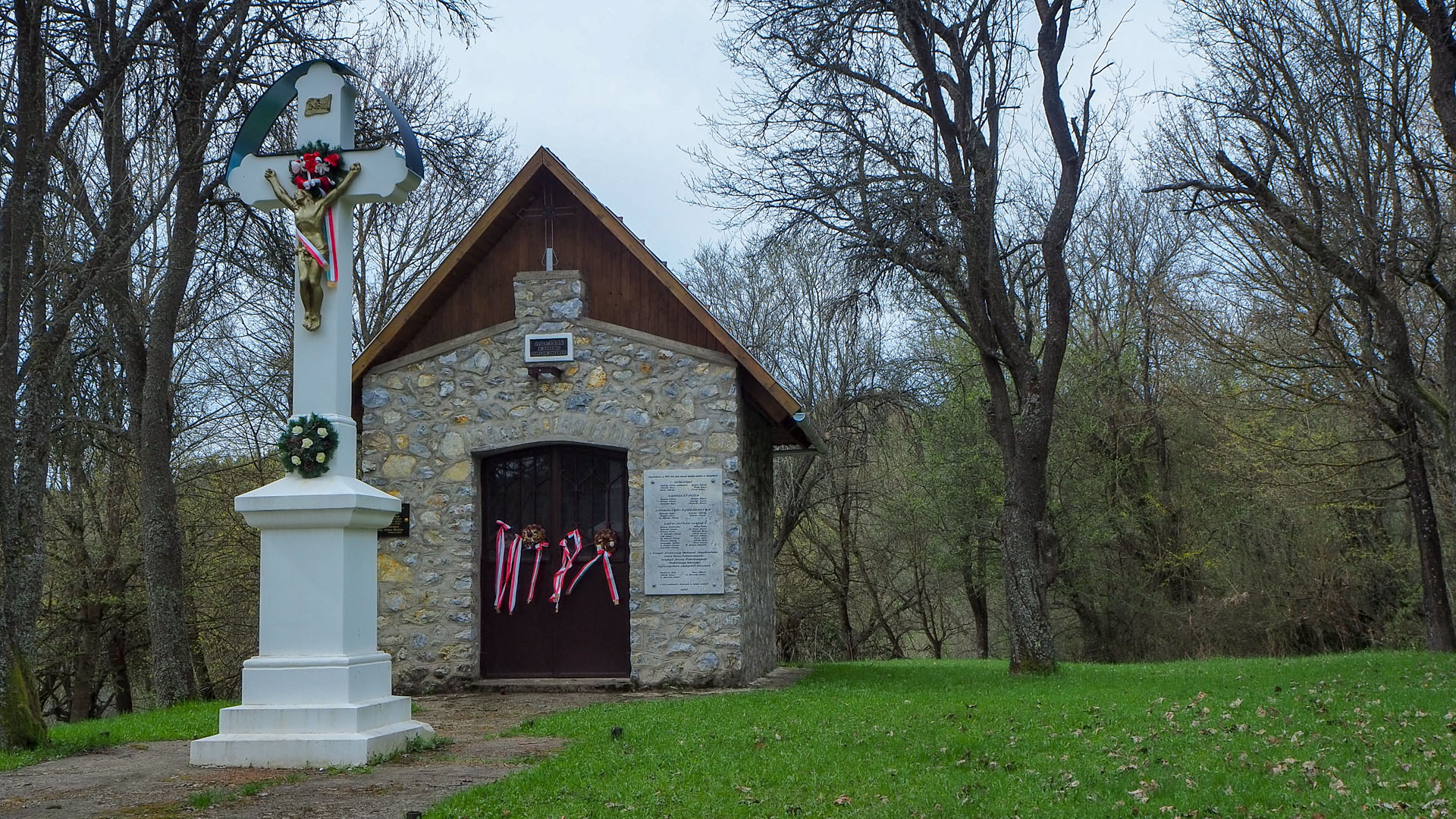 Derenk (Drienky) a hrad Szádvár (Aggteleki-karszt)