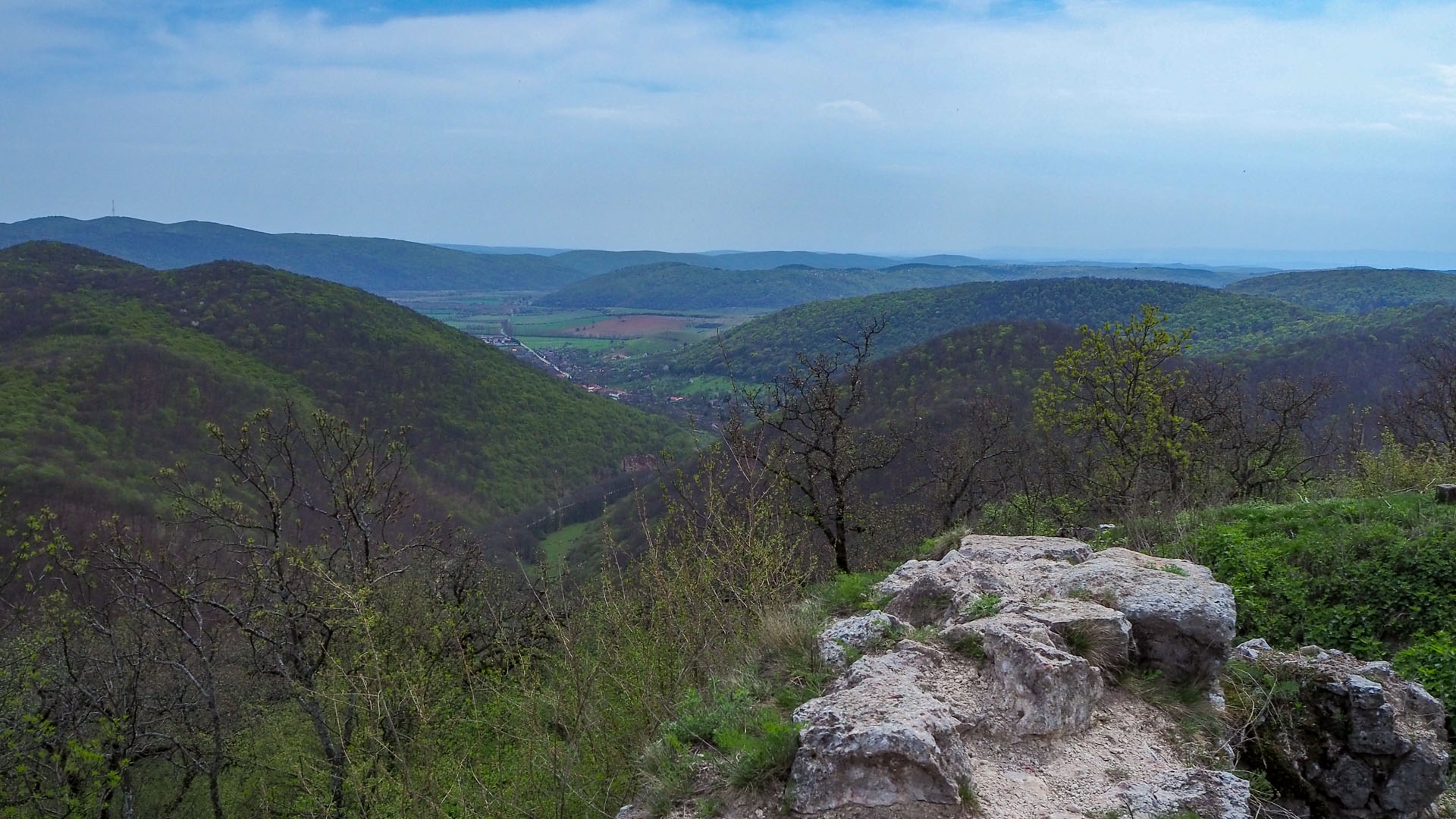 Derenk (Drienky) a hrad Szádvár (Aggteleki-karszt)