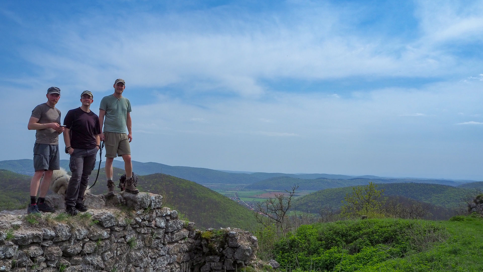 Derenk (Drienky) a hrad Szádvár (Aggteleki-karszt)