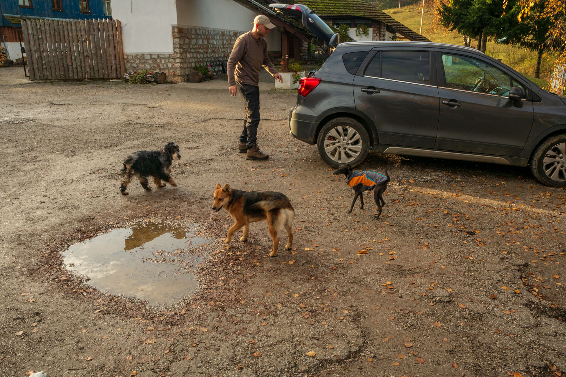 Dievčenská skala z Jablonovského sedla (Slovenský kras)