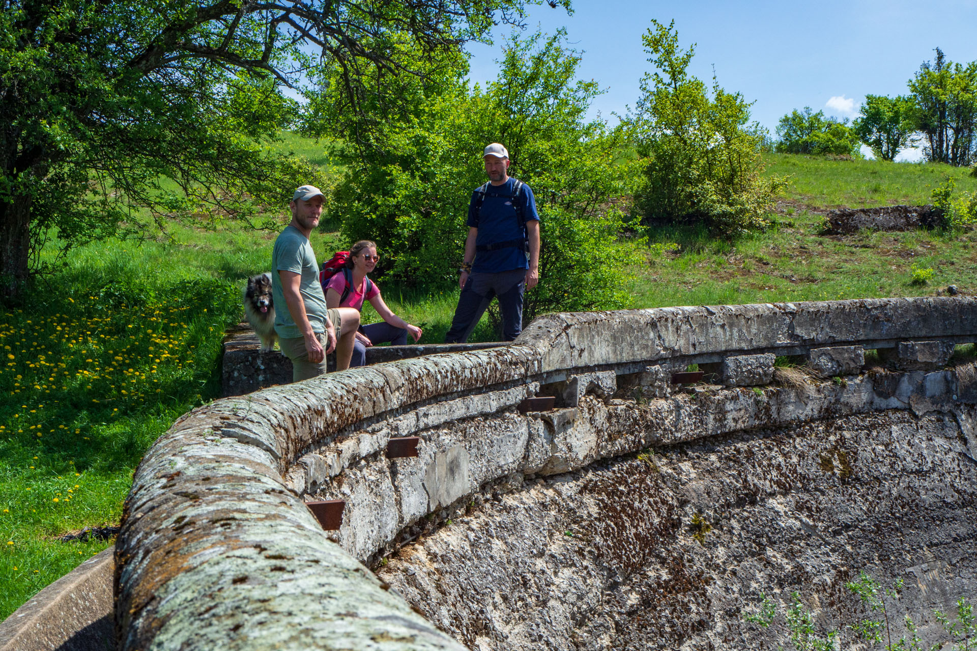 Gerlašská skala a Zvonárka z Honcov (Slovenský kras)