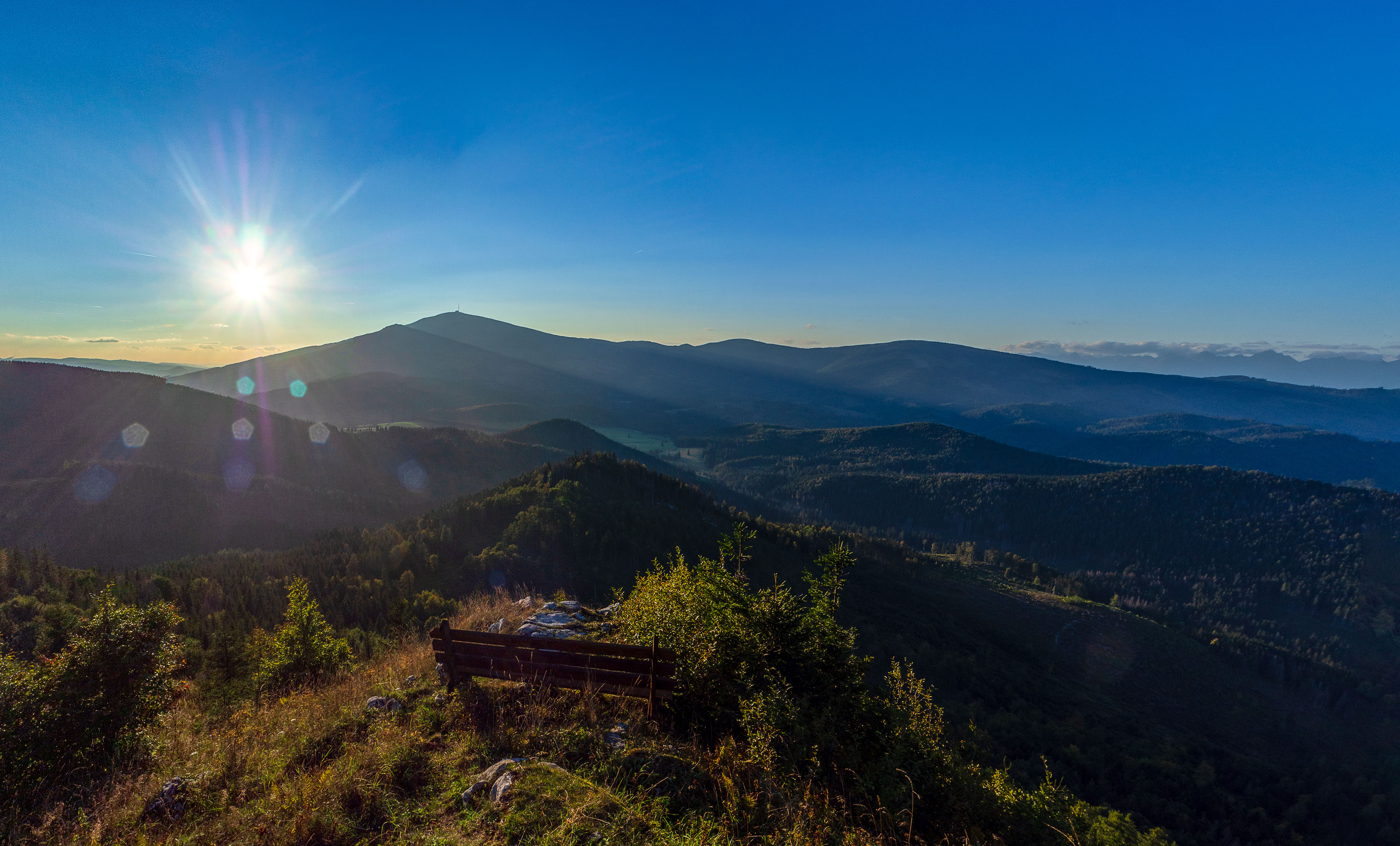 Ondrejisko (Borovniak) zo sedla Besník s nocľahom (Slovenský raj)