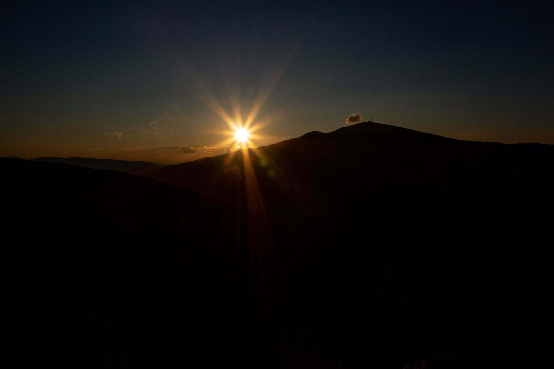 Ondrejisko (Borovniak) zo sedla Besník s nocľahom (Slovenský raj)