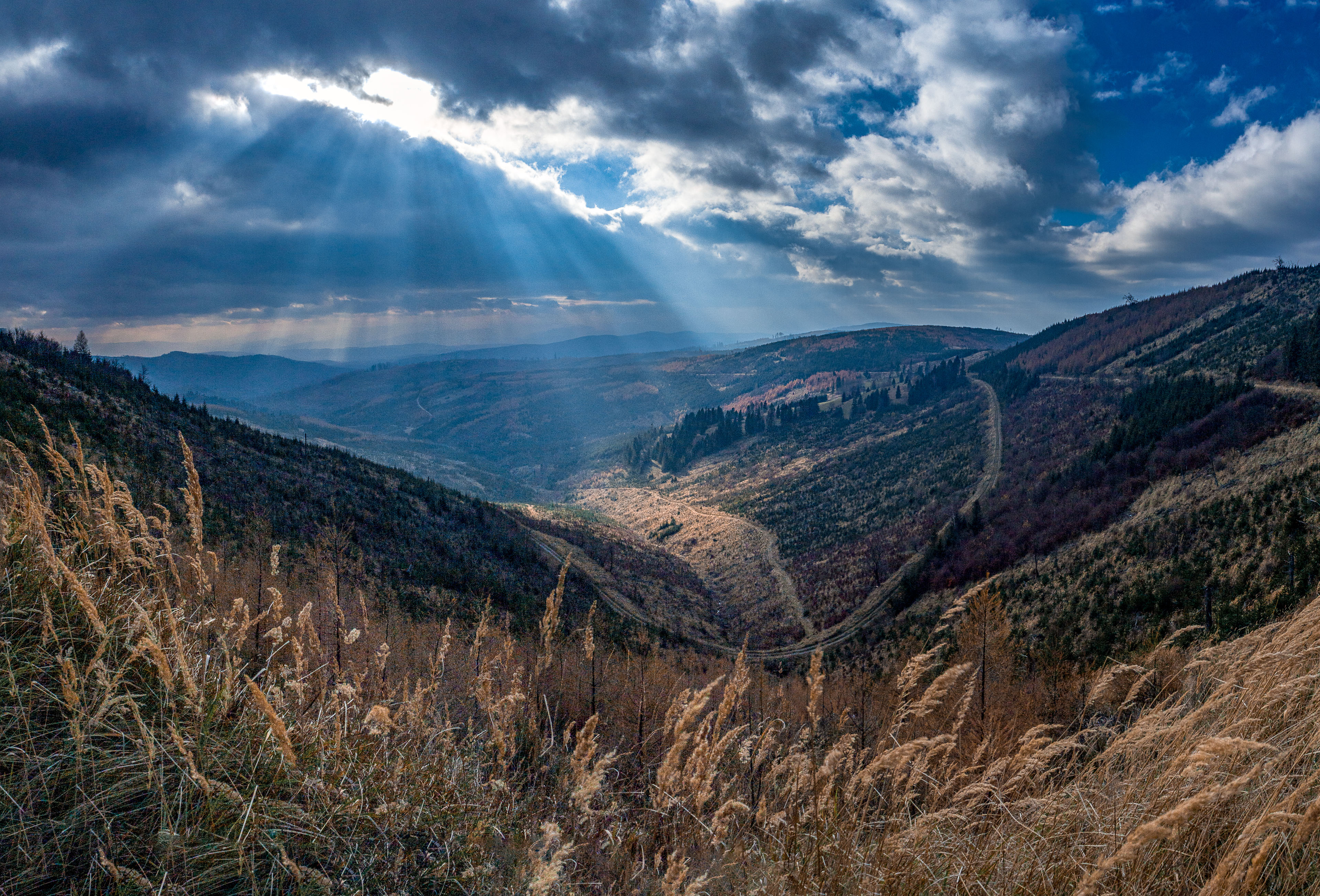 Pamätník SNP z Pod Krížovým vrchom (Levočské vrchy)