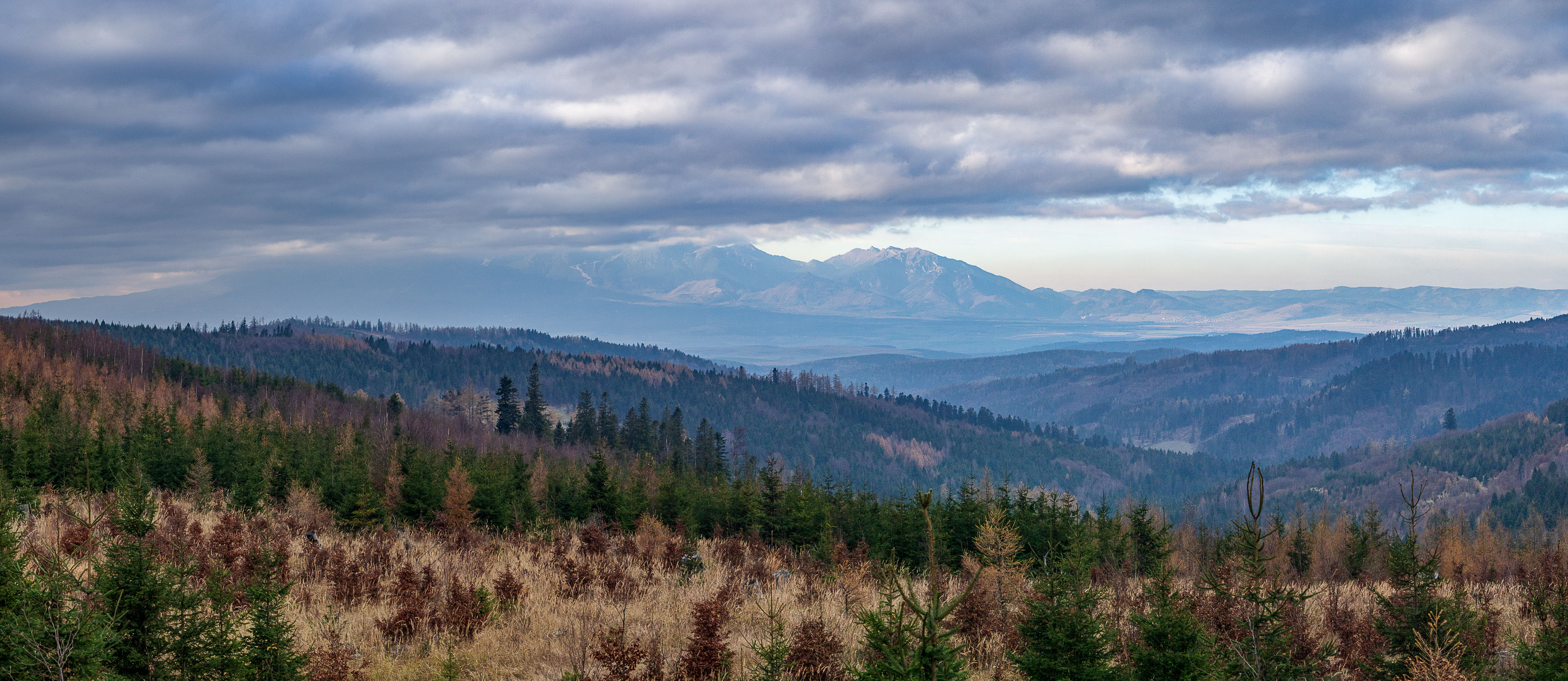 Pamätník SNP z Pod Krížovým vrchom (Levočské vrchy)