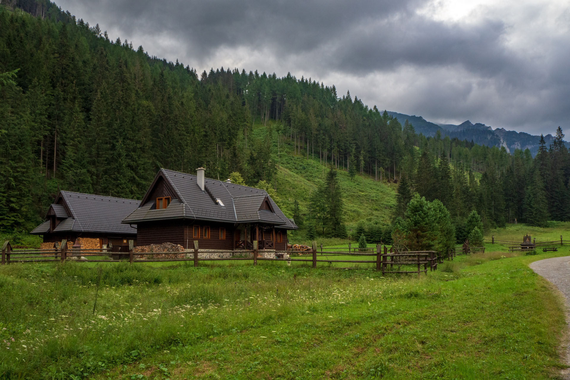 Poľský hrebeň z Lysej Poľany (Vysoké Tatry)