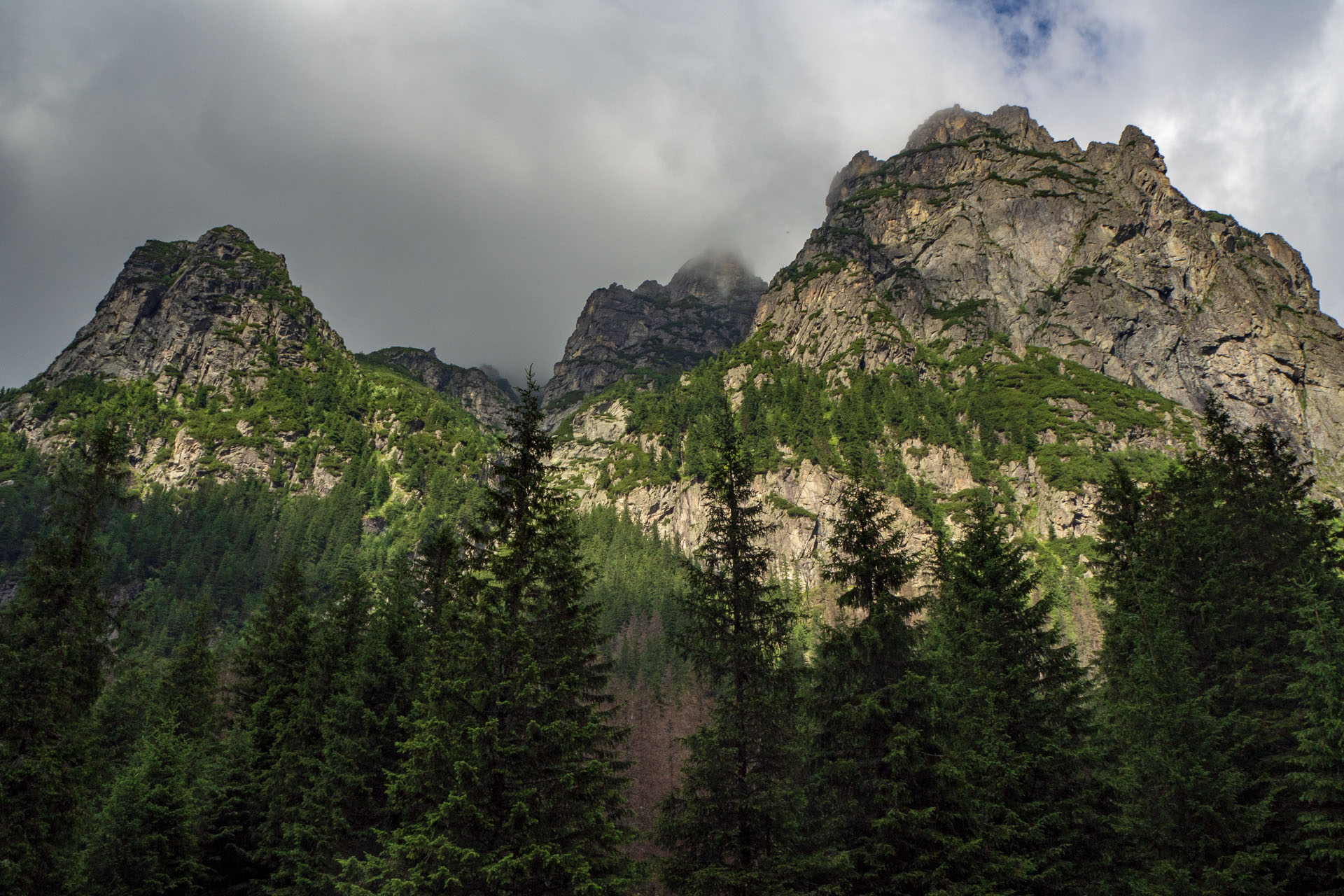 Poľský hrebeň z Lysej Poľany (Vysoké Tatry)