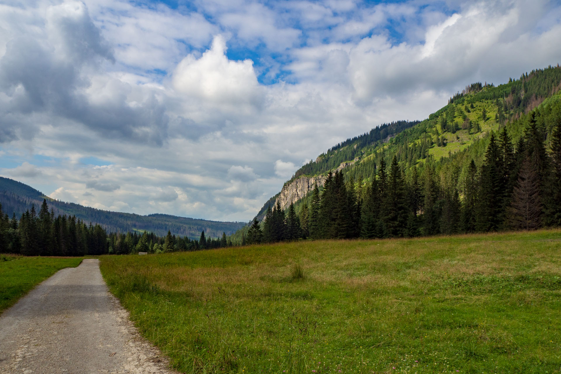 Poľský hrebeň z Lysej Poľany (Vysoké Tatry)