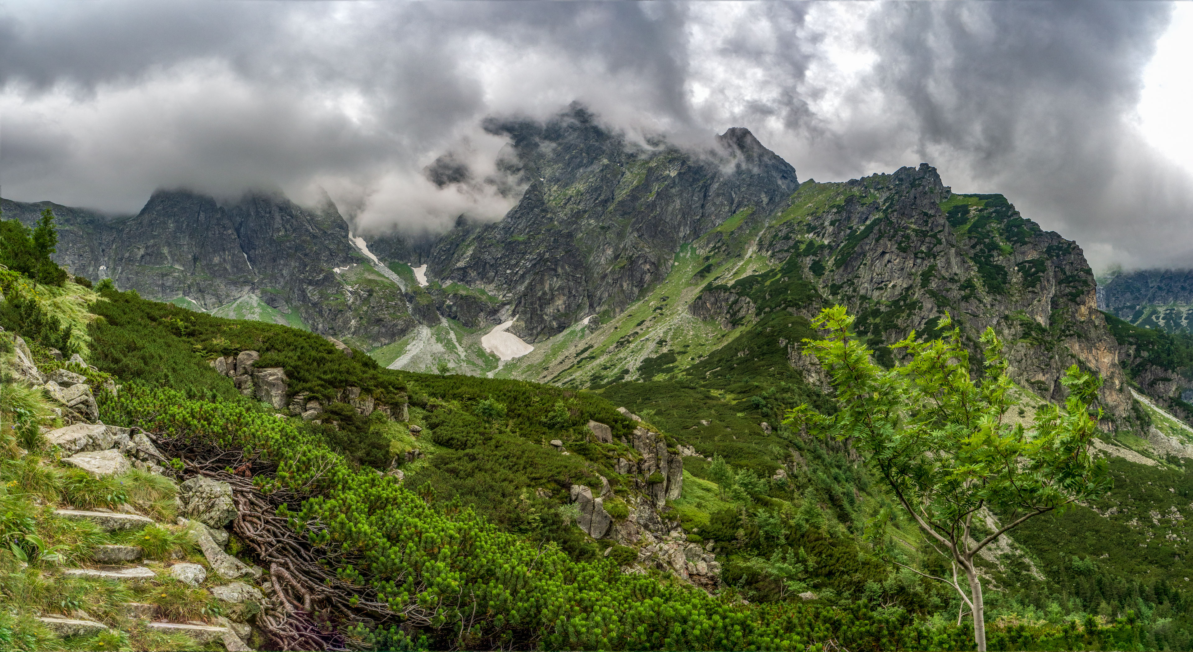 Poľský hrebeň z Lysej Poľany (Vysoké Tatry)