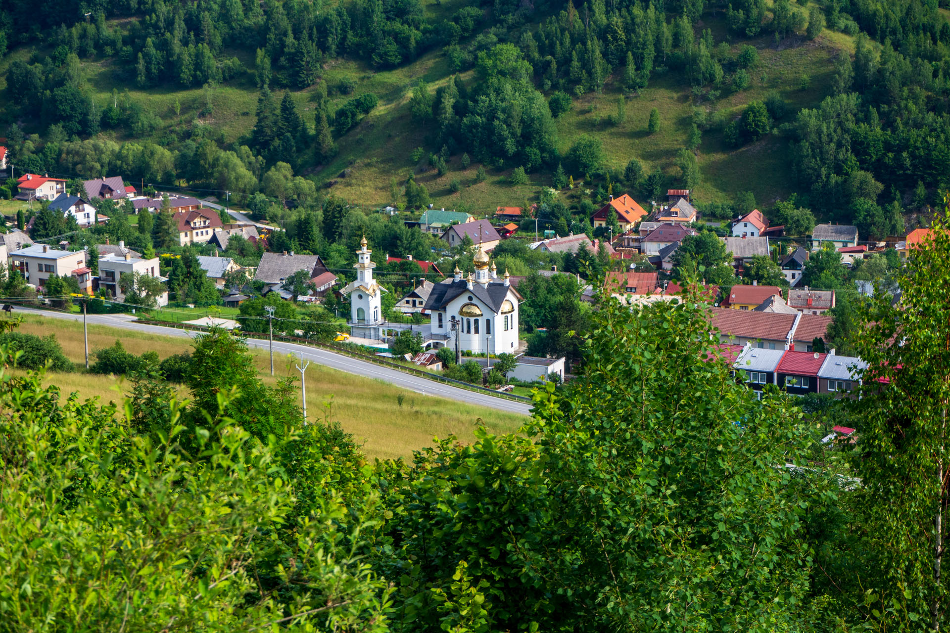 Skalisko z Uhornianskeho sedla (Volovské vrchy)