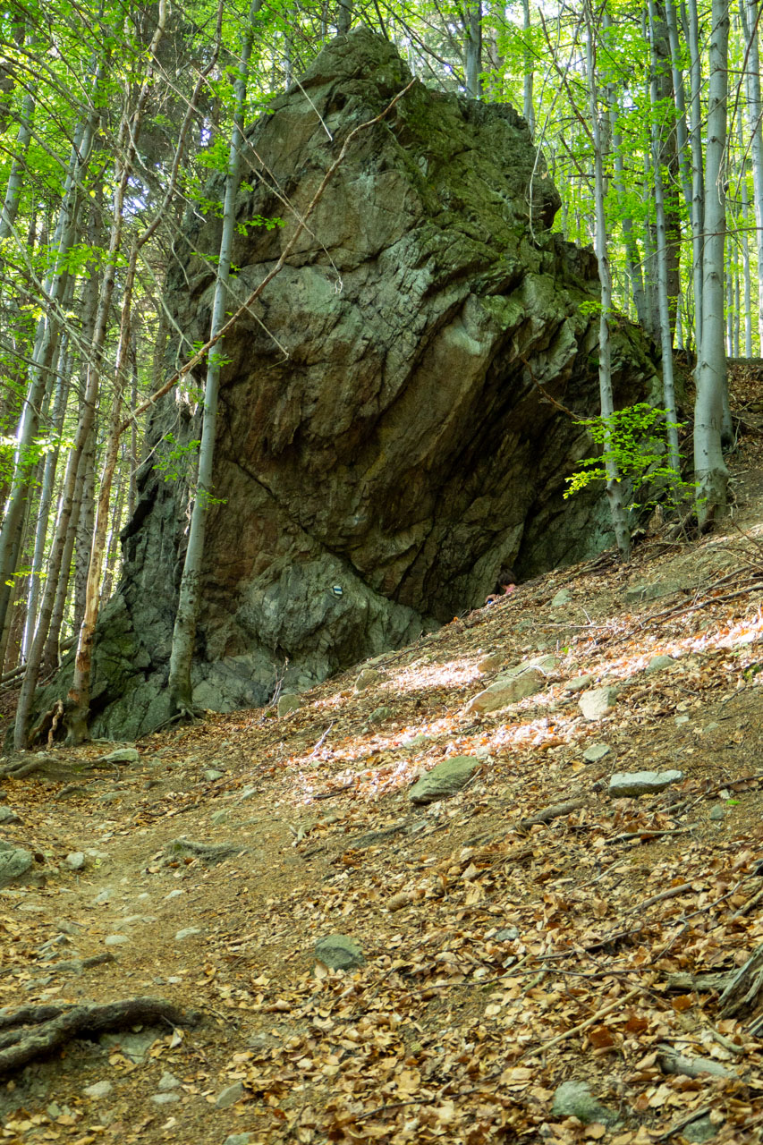 Šútovský vodopád a Chata pod Chlebom z Rieky (Malá Fatra)