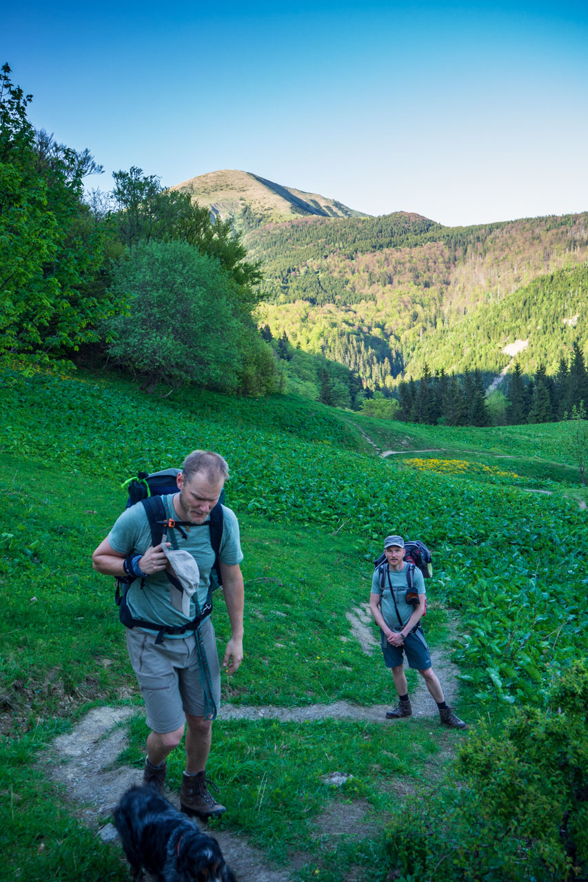 Šútovský vodopád a Chata pod Chlebom z Rieky (Malá Fatra)