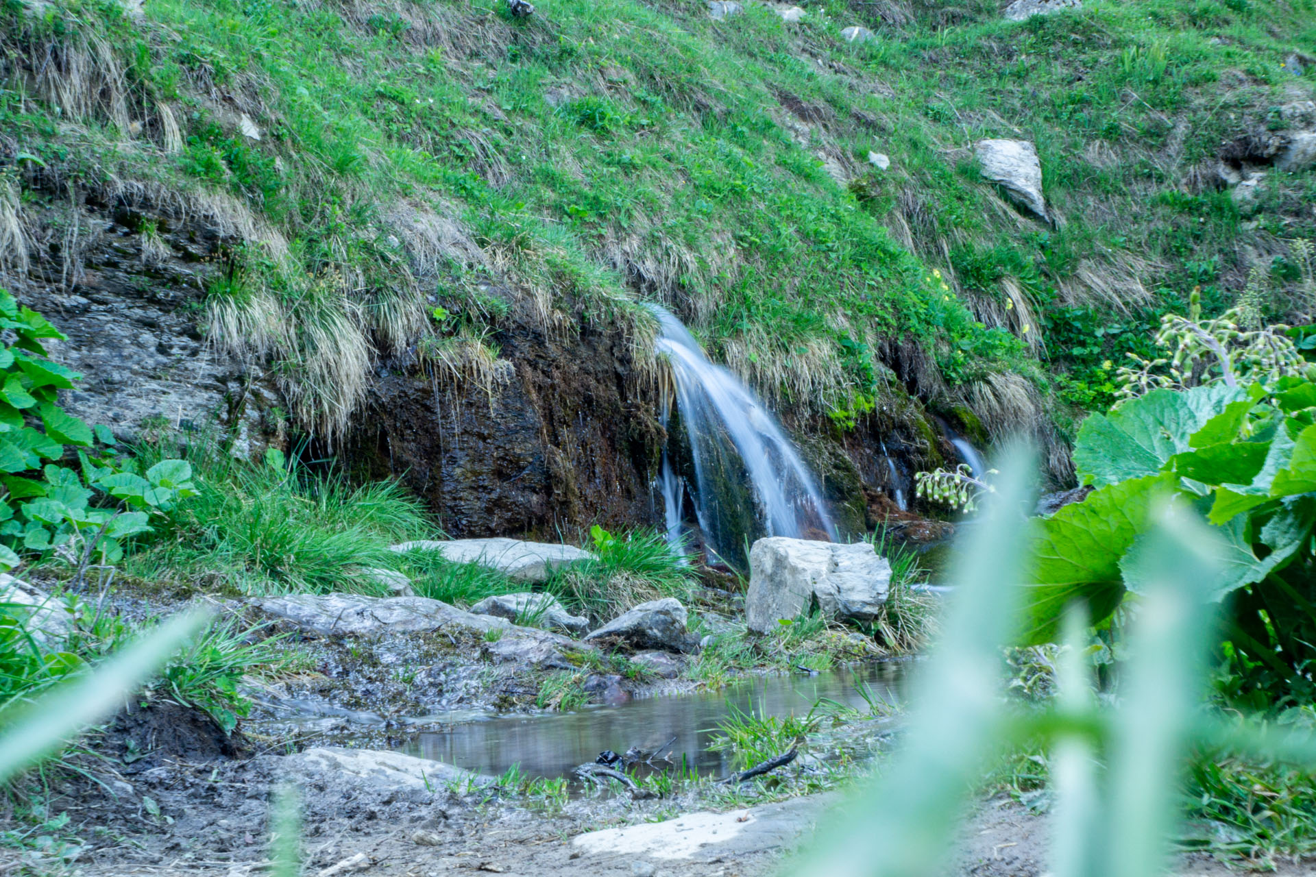 Šútovský vodopád a Chata pod Chlebom z Rieky (Malá Fatra)