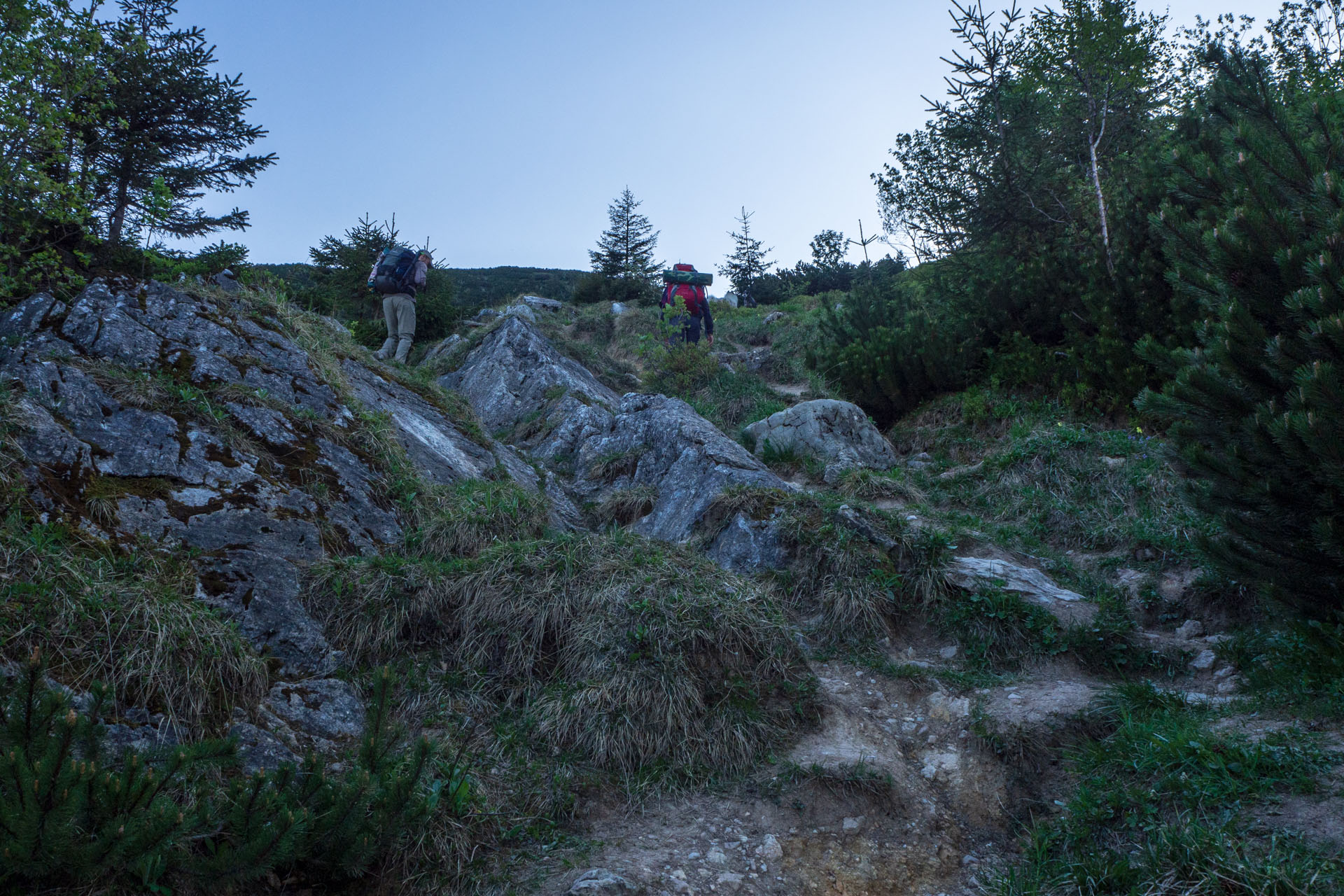 Šútovský vodopád a Chata pod Chlebom z Rieky (Malá Fatra)