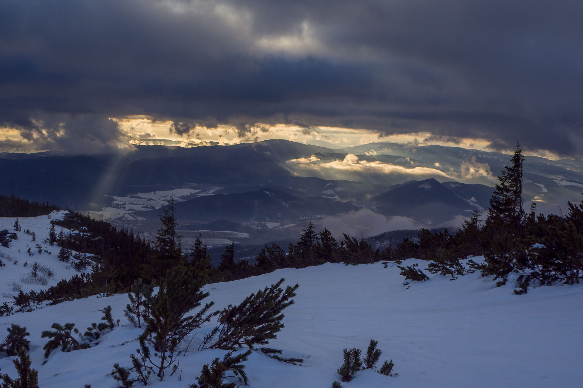 Kráľova hoľa zo Šumiaca (Nízke Tatry)