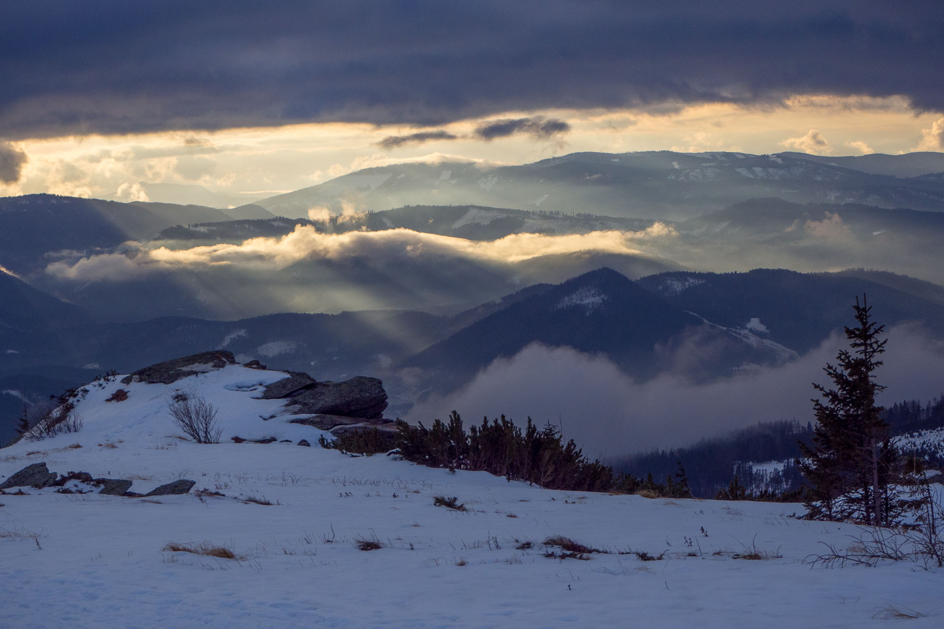 Kráľova hoľa zo Šumiaca (Nízke Tatry)