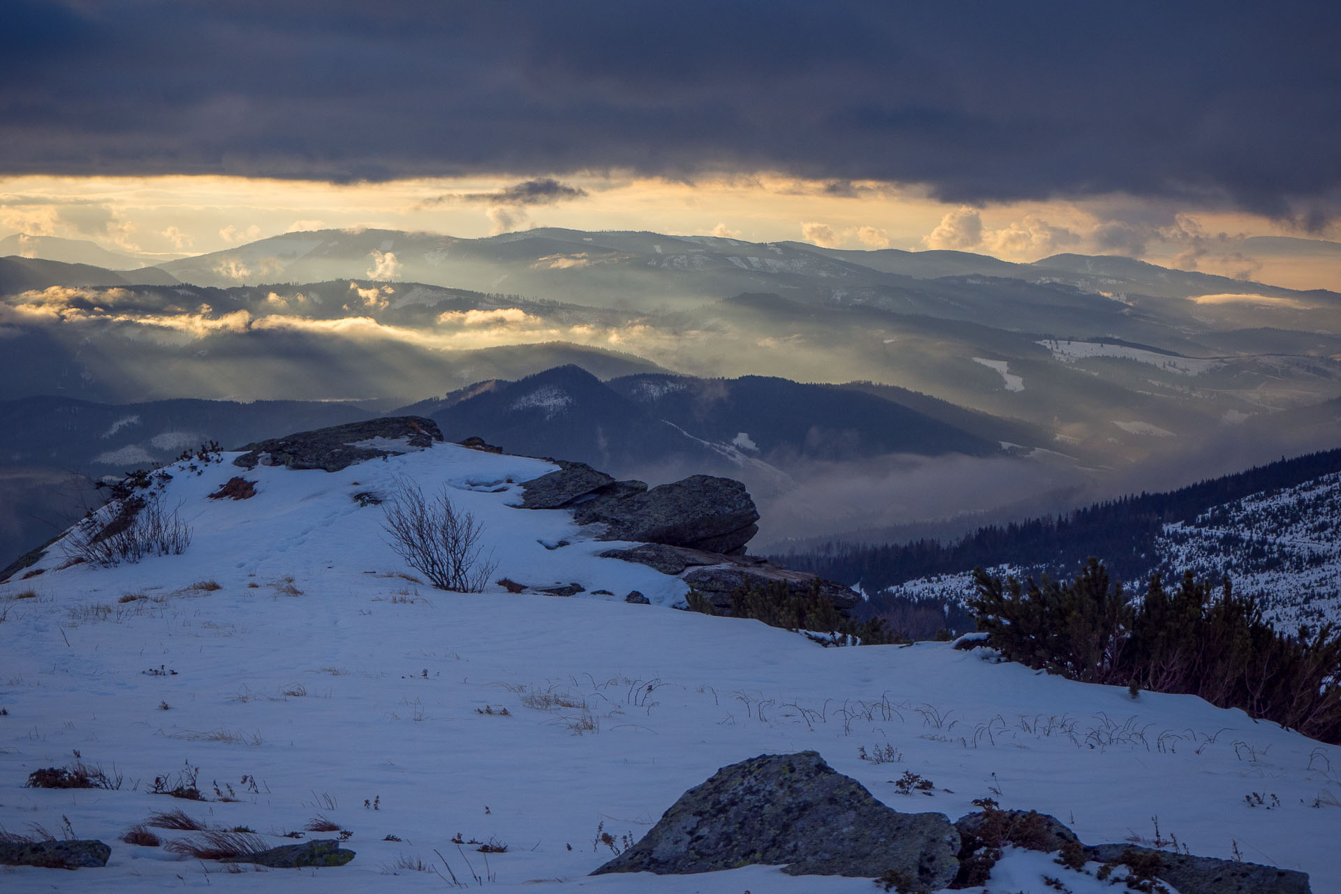 Kráľova hoľa zo Šumiaca (Nízke Tatry)