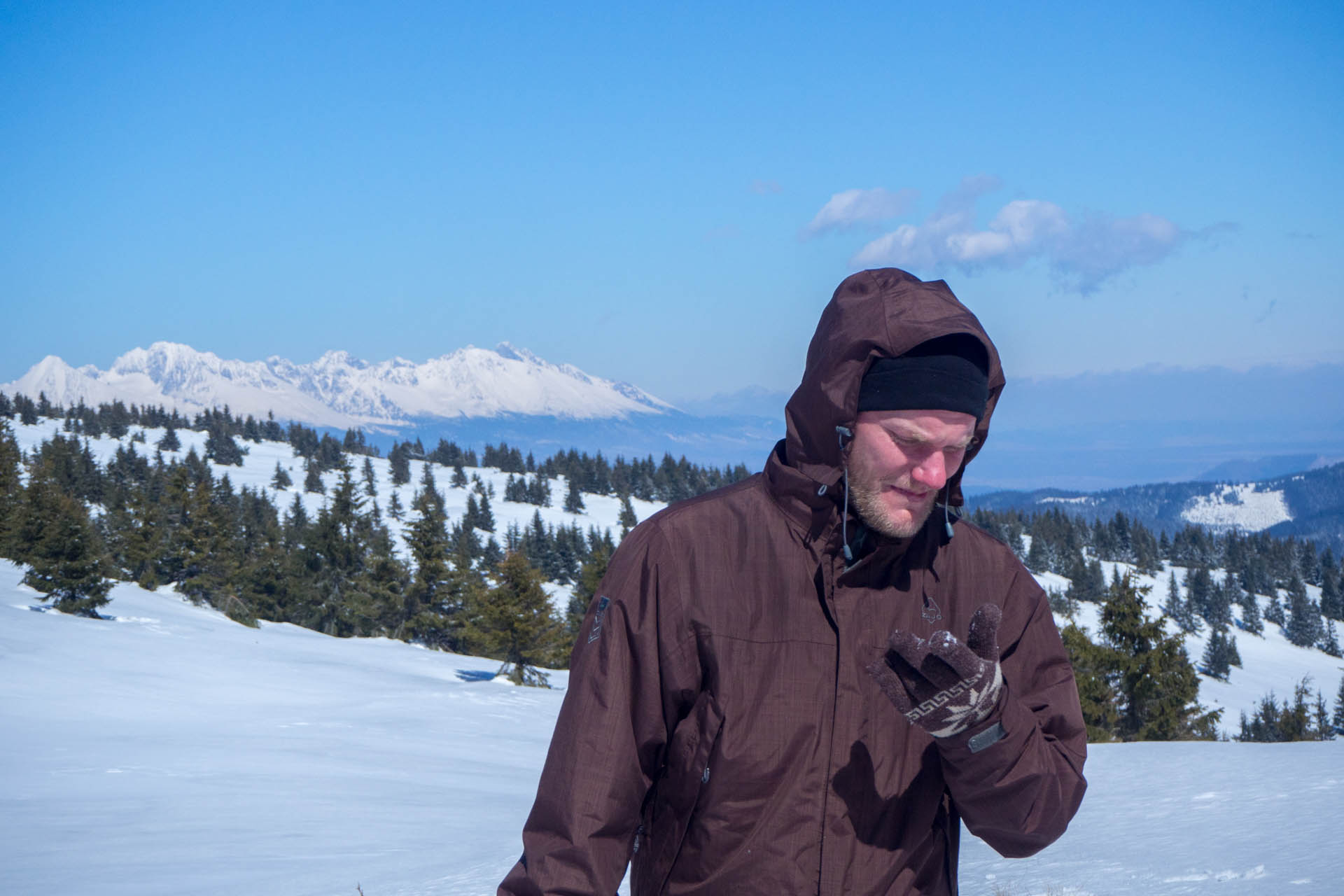 Veľkonočná Veľká Vápenica z Heľpy (Nízke Tatry)