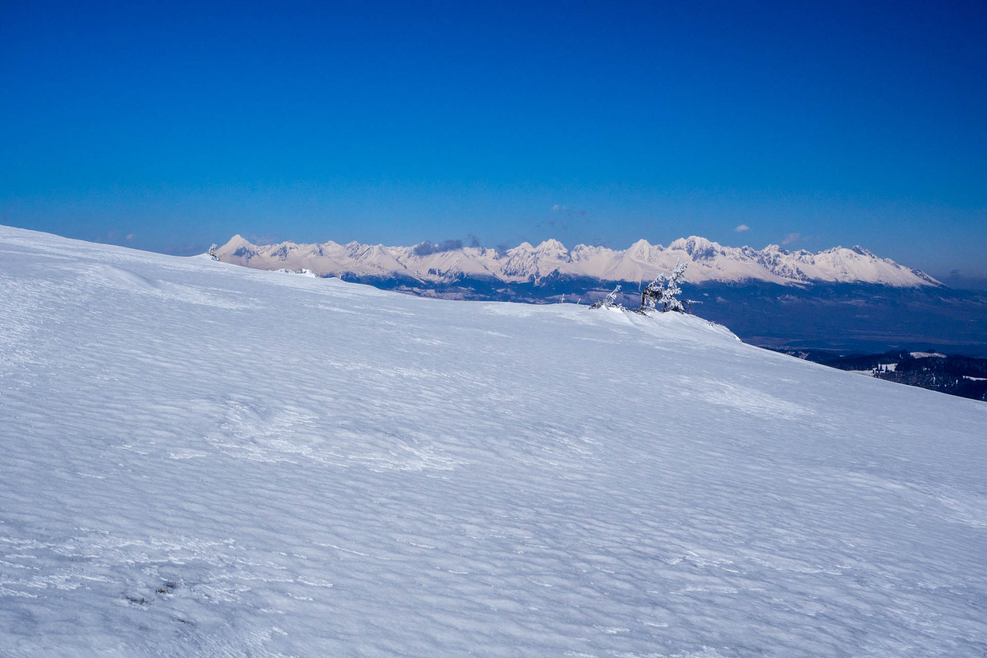 Veľkonočná Veľká Vápenica z Heľpy (Nízke Tatry)