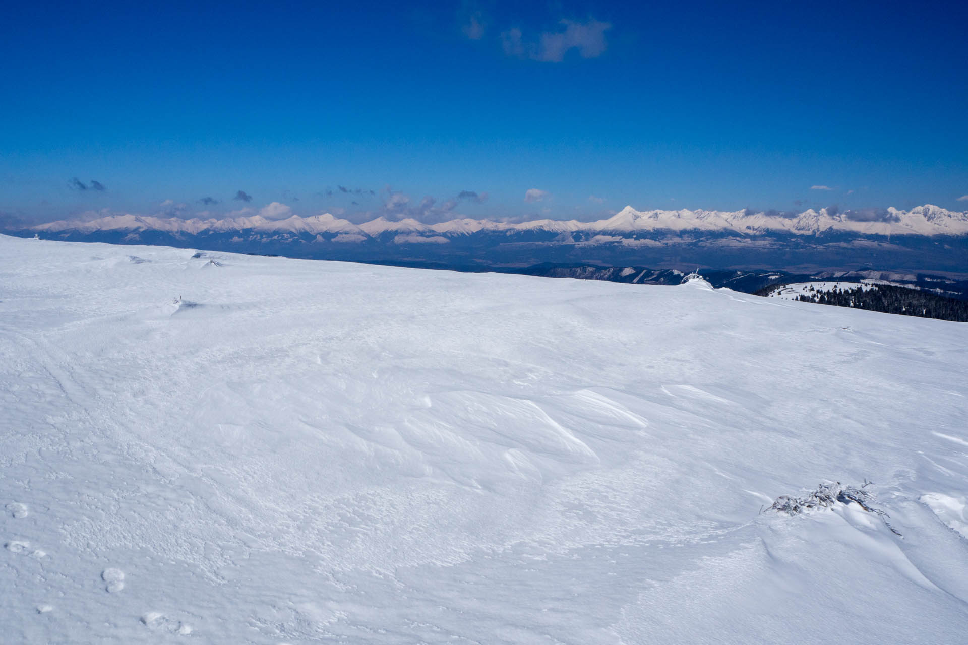 Veľkonočná Veľká Vápenica z Heľpy (Nízke Tatry)