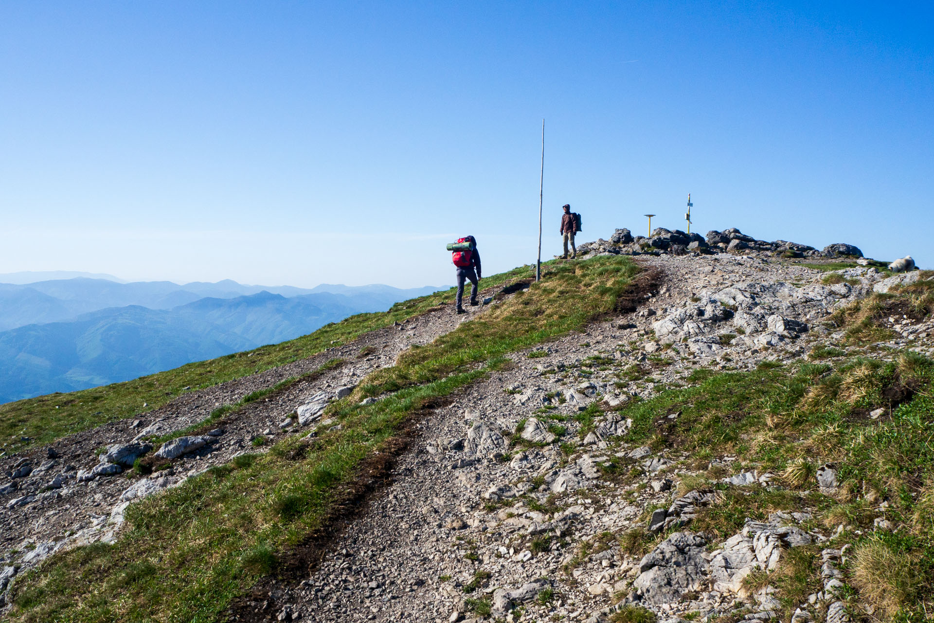 Veľký a Malý Kriváň z Chaty pod Chlebom (Malá Fatra)