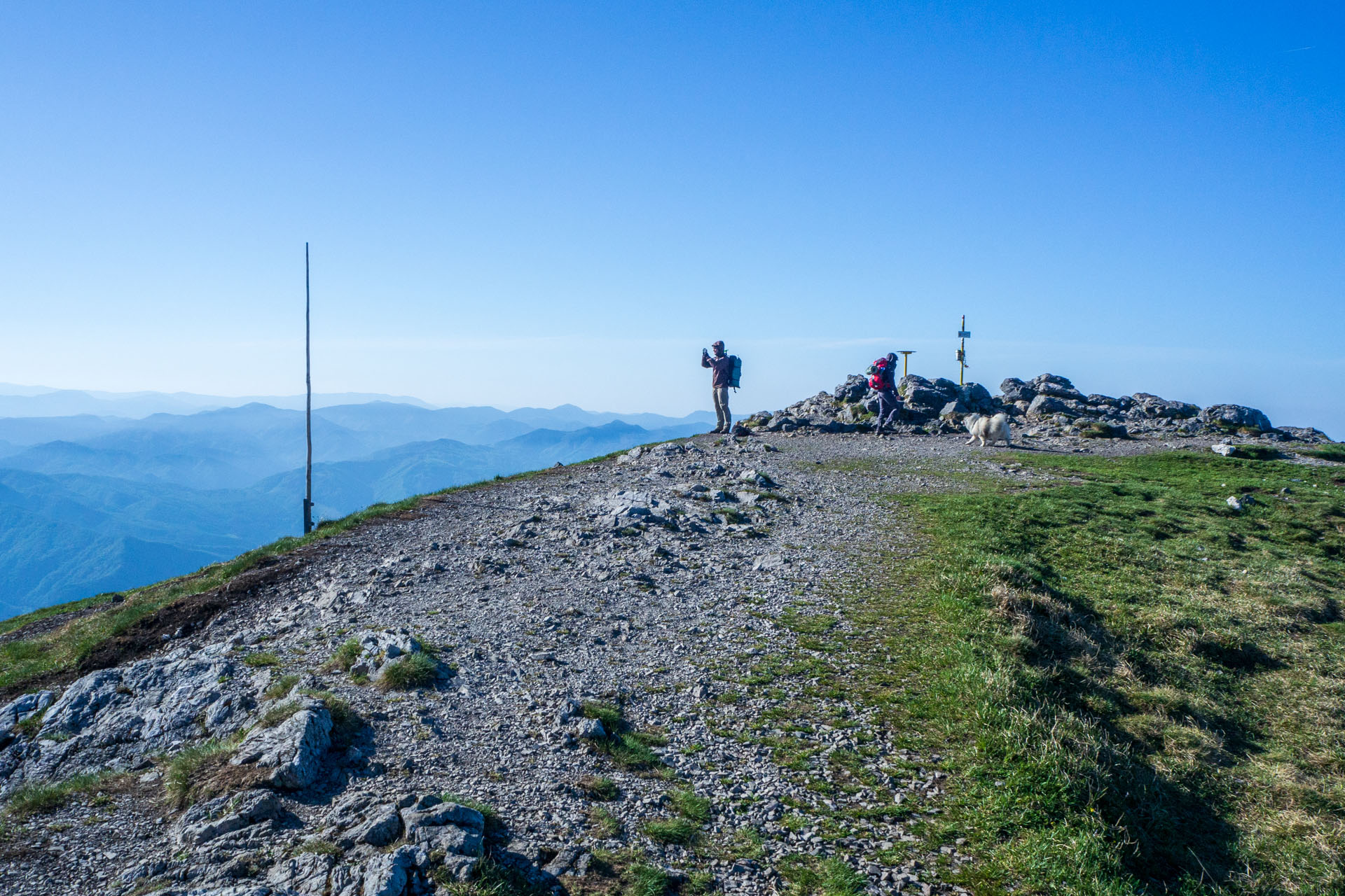 Veľký a Malý Kriváň z Chaty pod Chlebom (Malá Fatra)