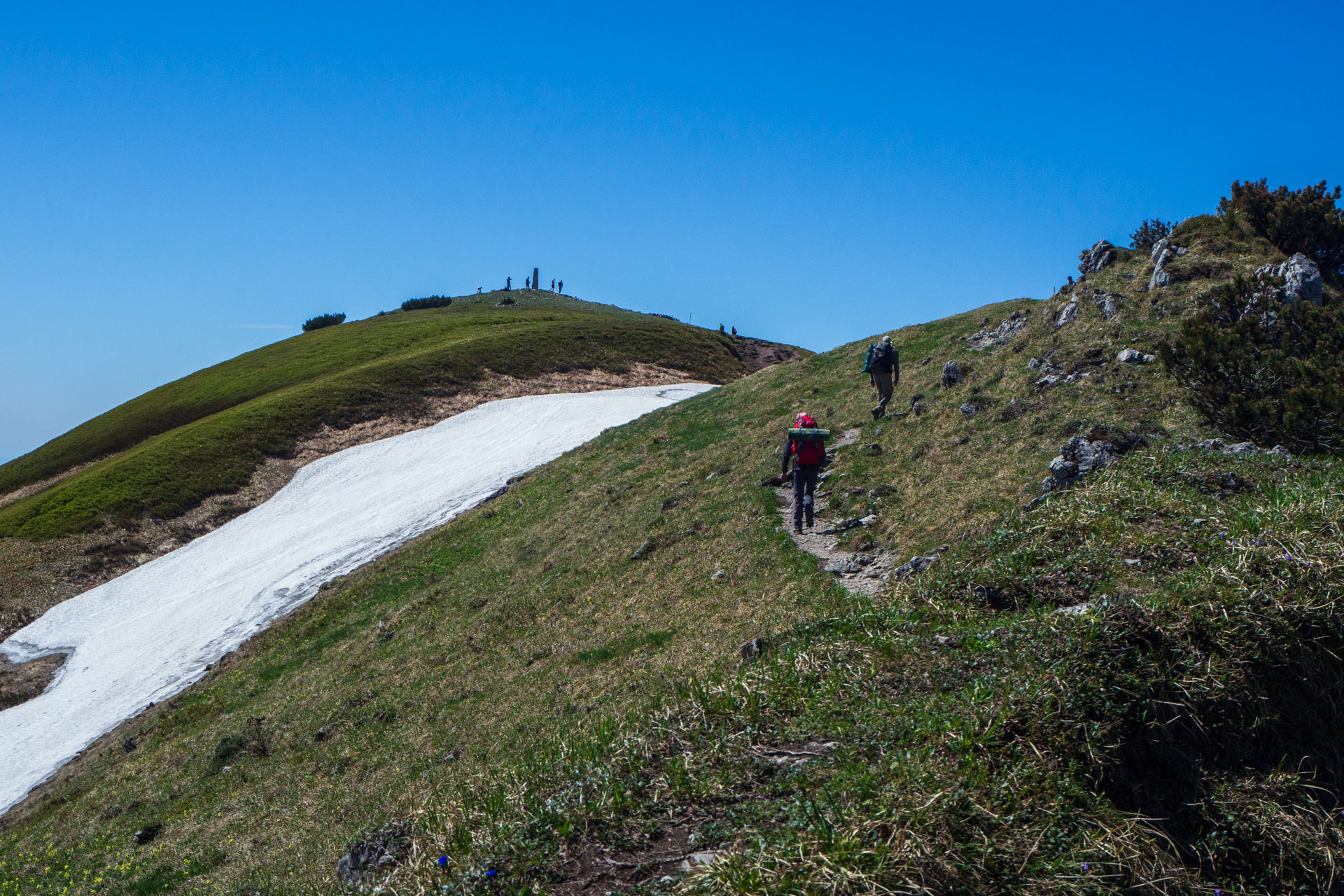 Veľký a Malý Kriváň z Chaty pod Chlebom (Malá Fatra)