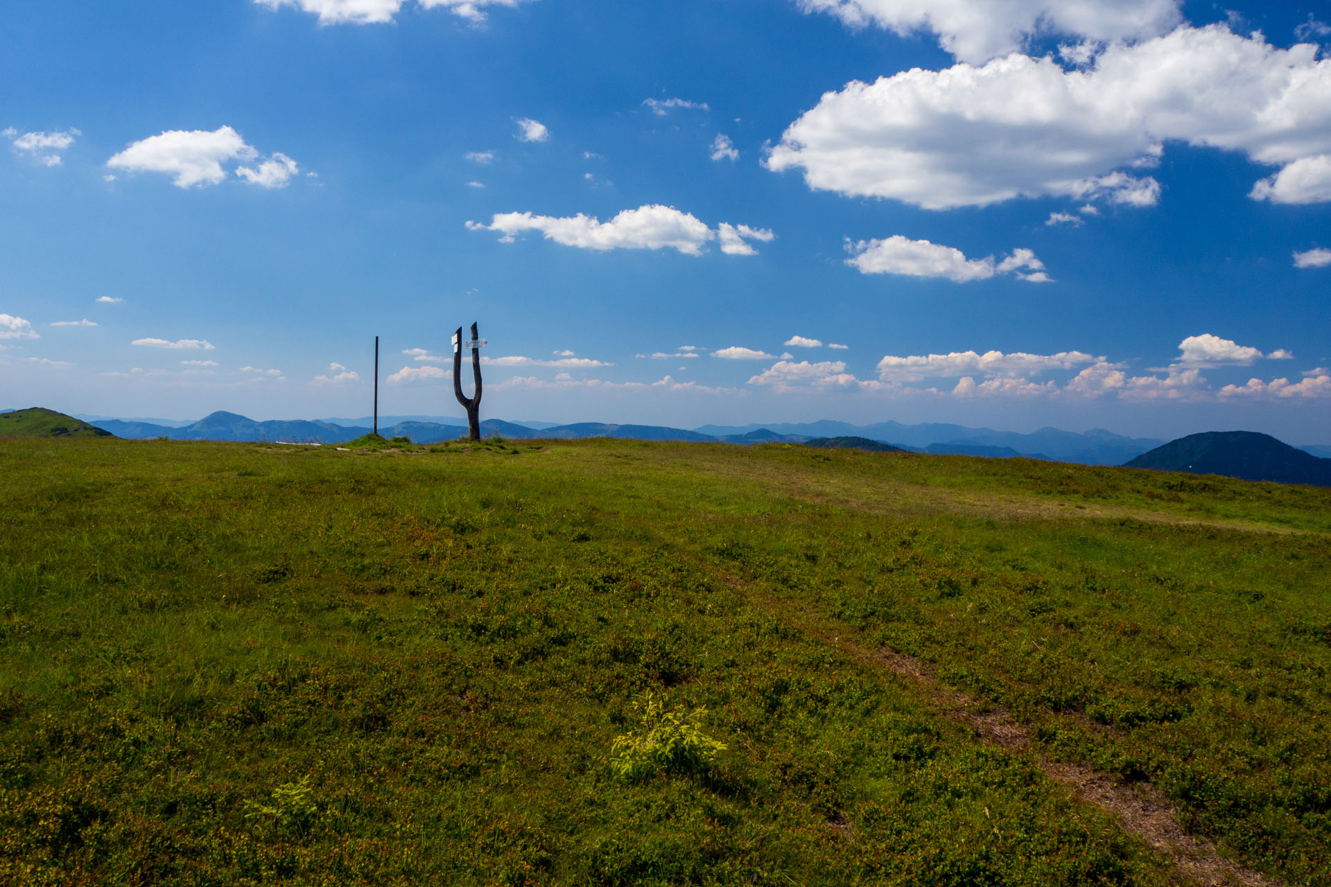 Z Hiadeľského sedla na Ďurkovú (Nízke Tatry)