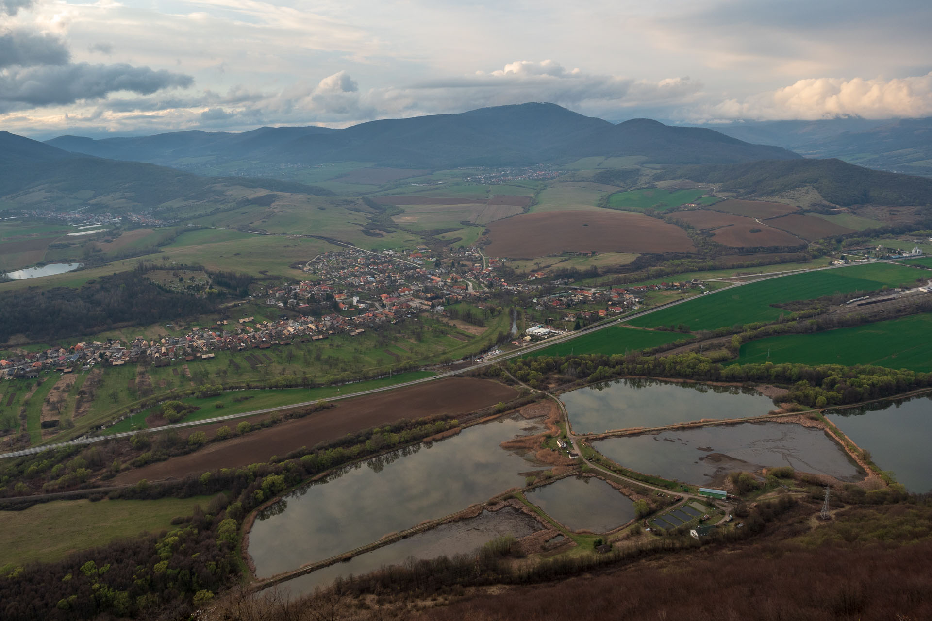 Brzotínska skala z Jovíc (Slovenský kras)