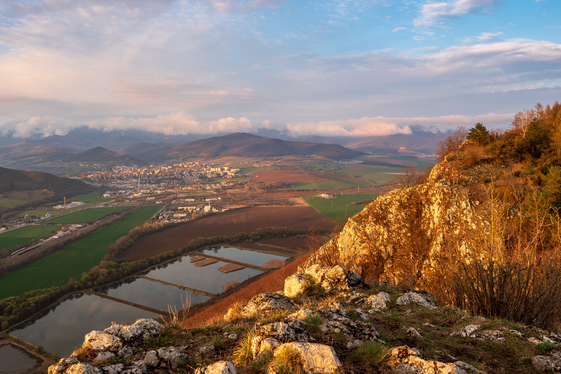 Brzotínska skala z Jovíc (Slovenský kras)