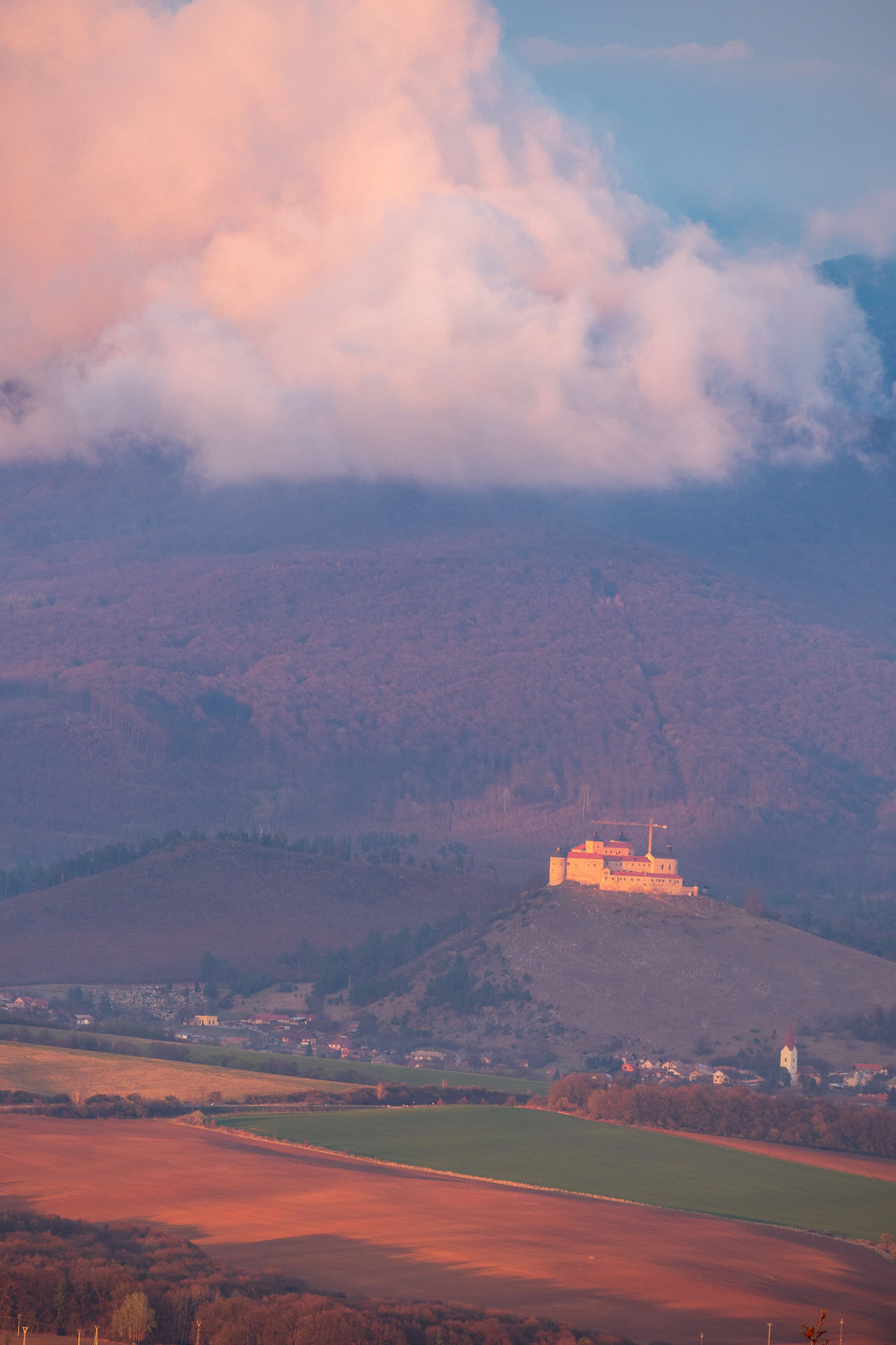 Brzotínska skala z Jovíc (Slovenský kras)