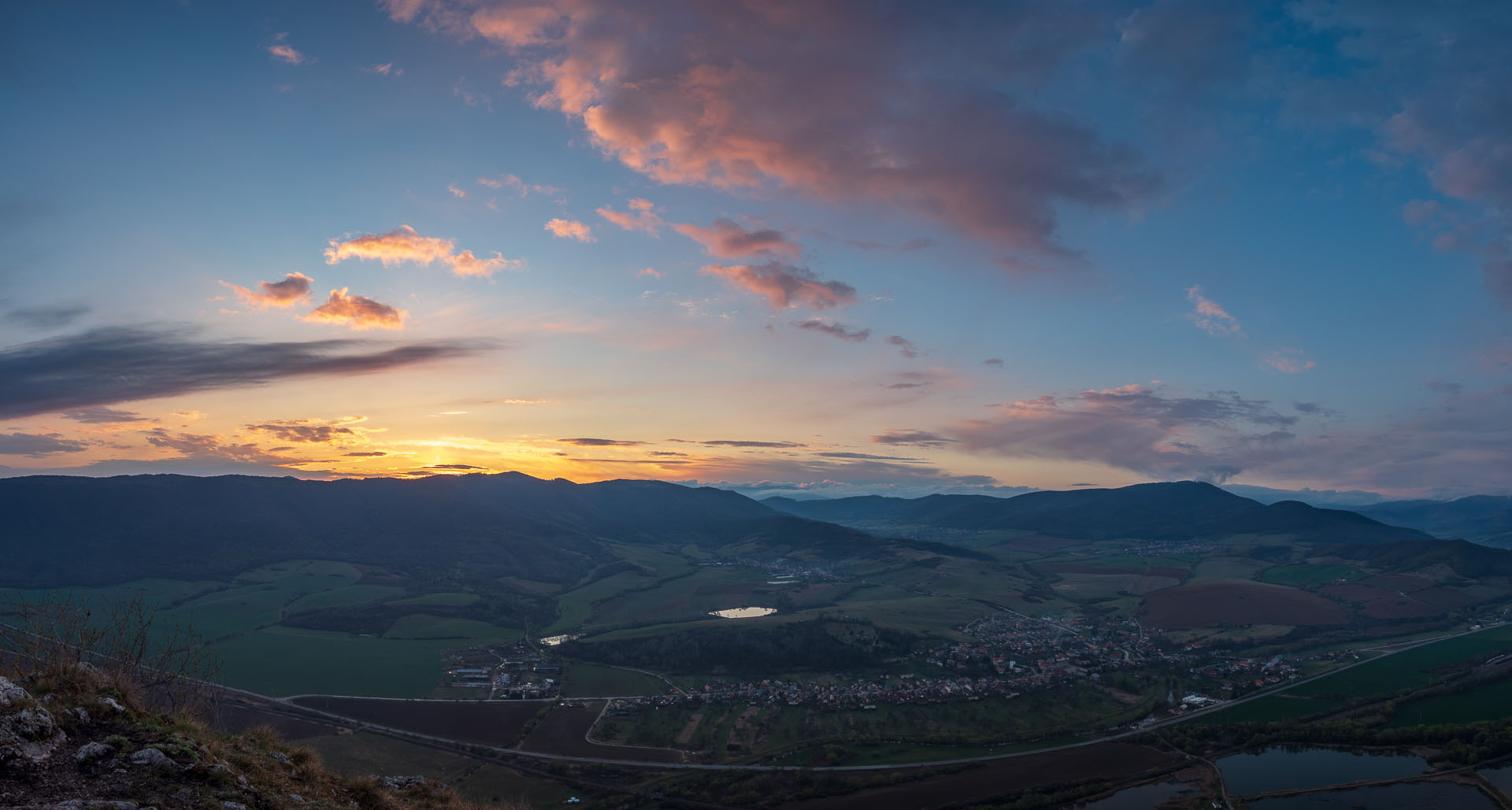 Brzotínska skala z Jovíc (Slovenský kras)