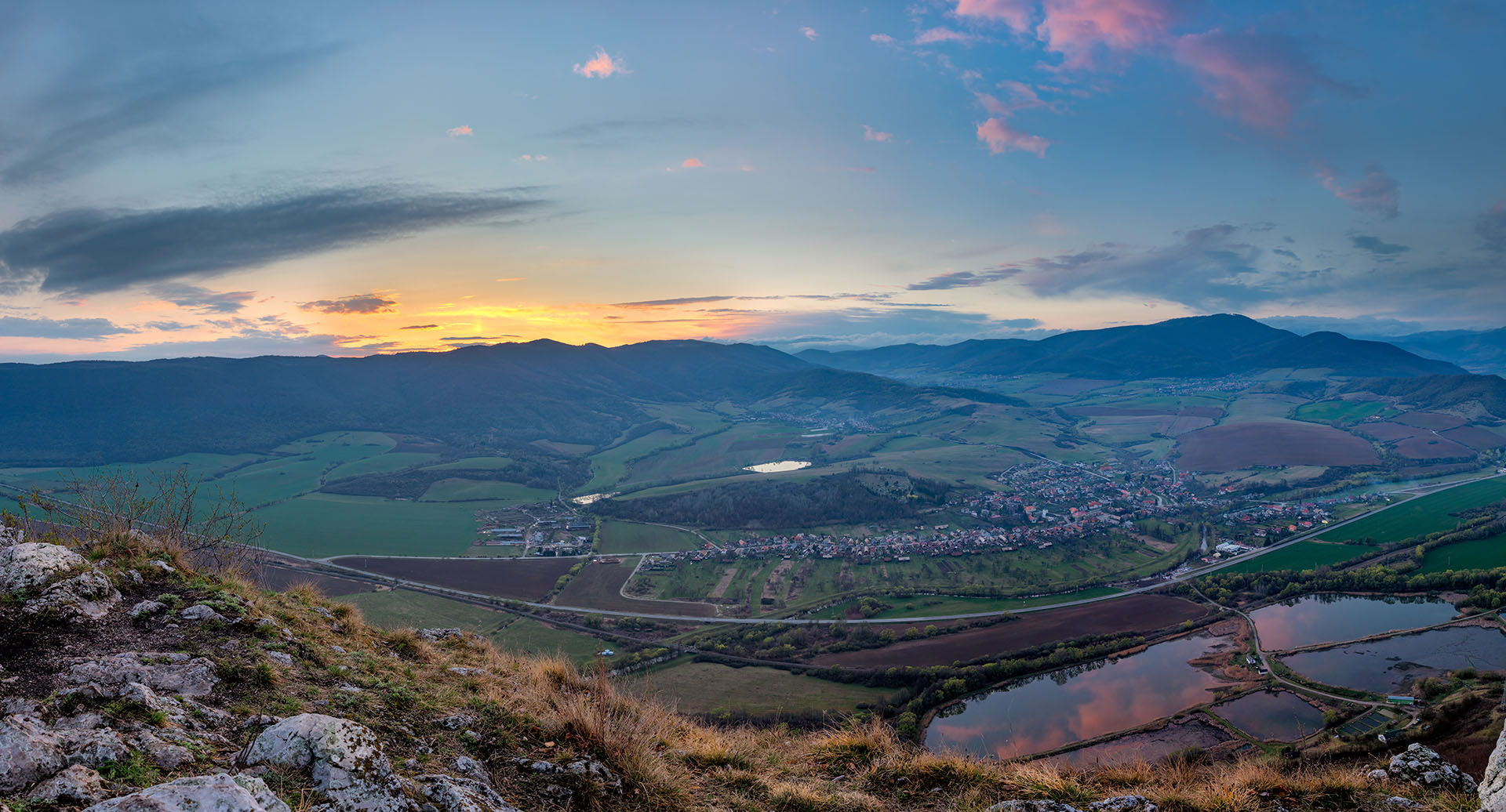 Brzotínska skala z Jovíc (Slovenský kras)