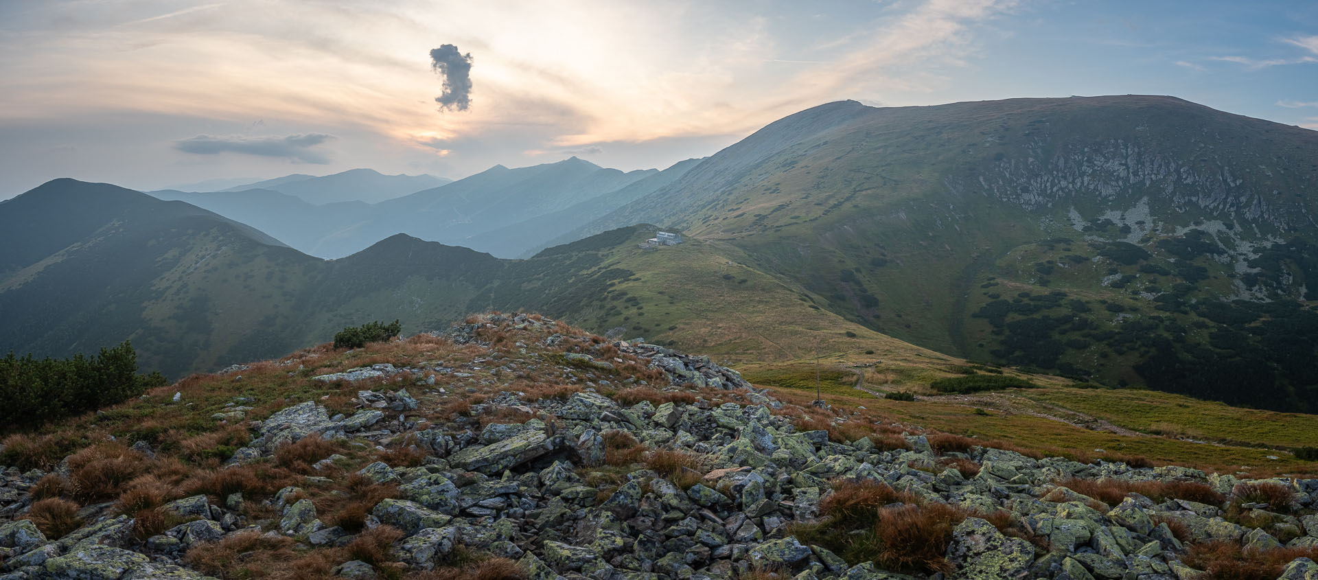 Chata M. R. Štefánika z Čertovice (Nízke Tatry)