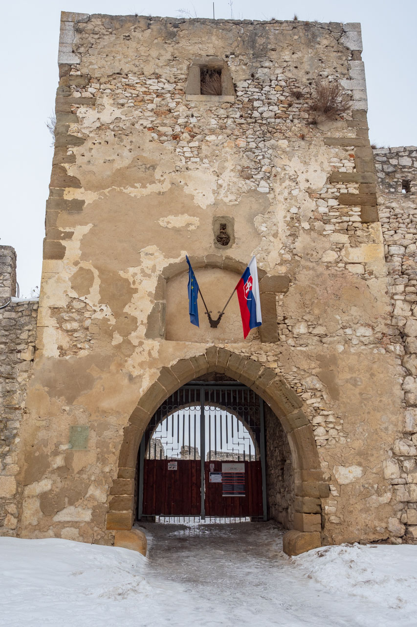 Dreveník a Spišský hrad zo Žehry (Levočské vrchy)