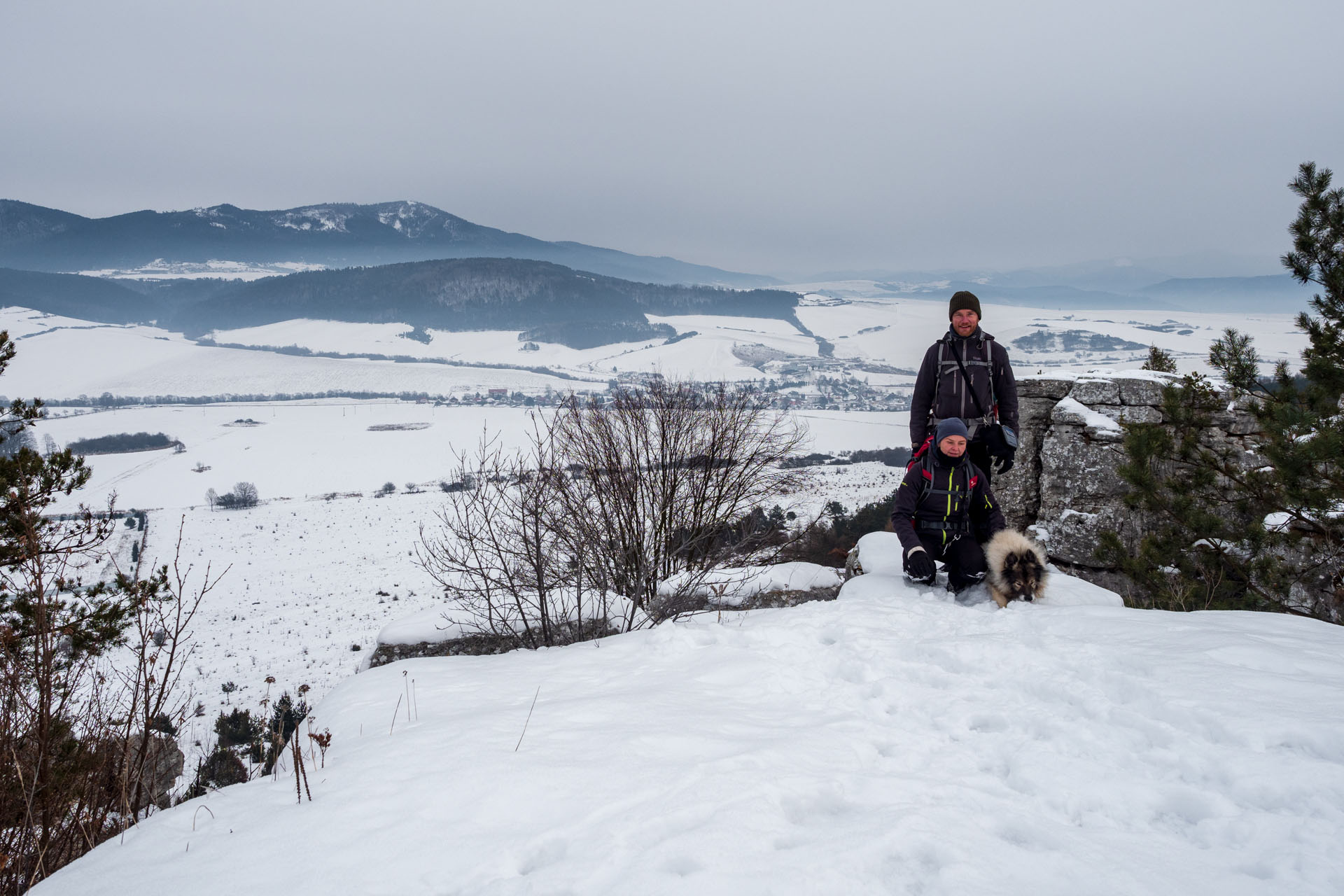 Dreveník a Spišský hrad zo Žehry (Levočské vrchy)