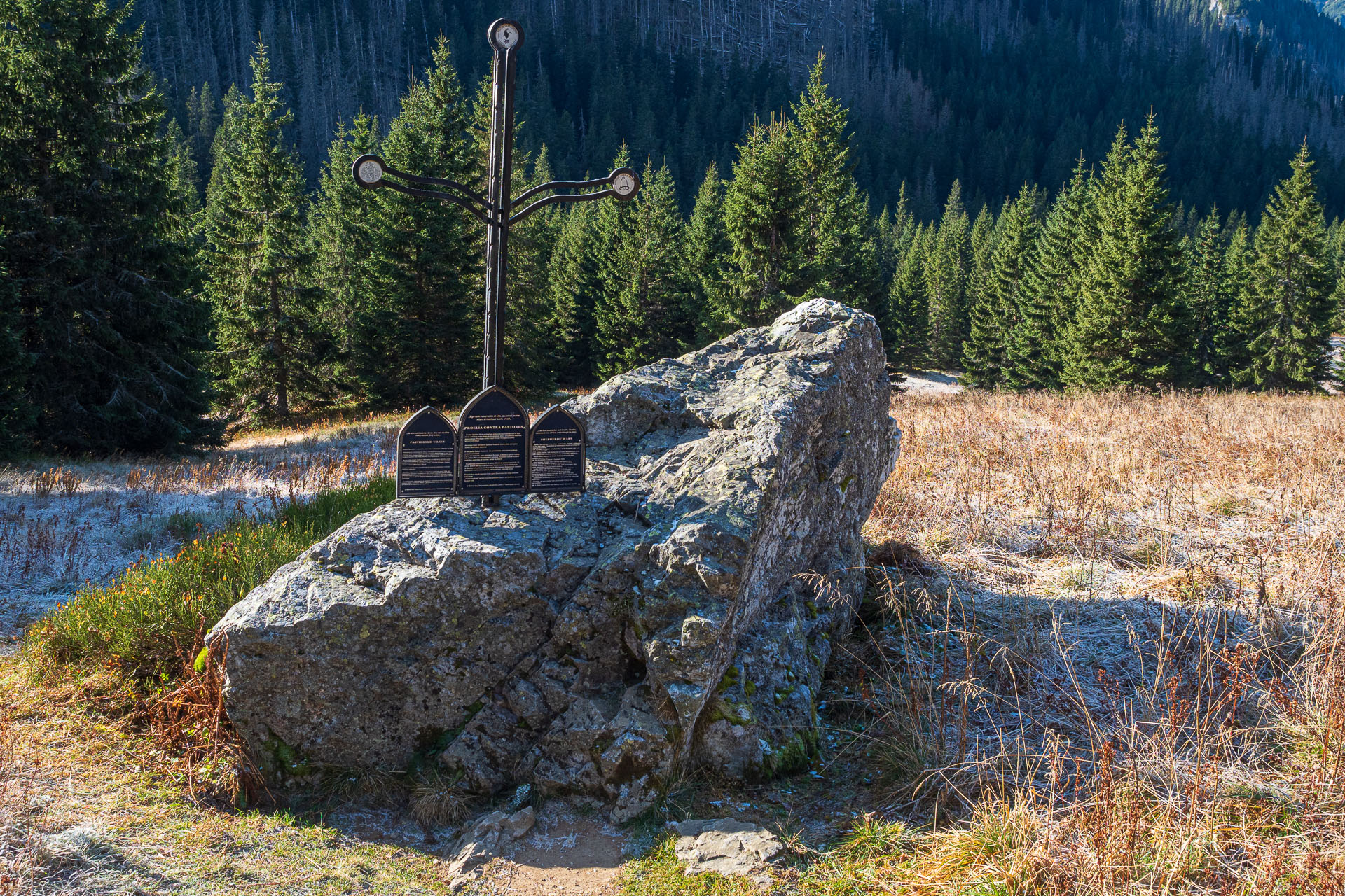 Kopské sedlo z Tatranskej Javoriny (Belianske Tatry)