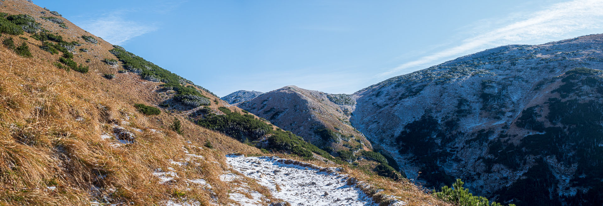 Kopské sedlo z Tatranskej Javoriny (Belianske Tatry)