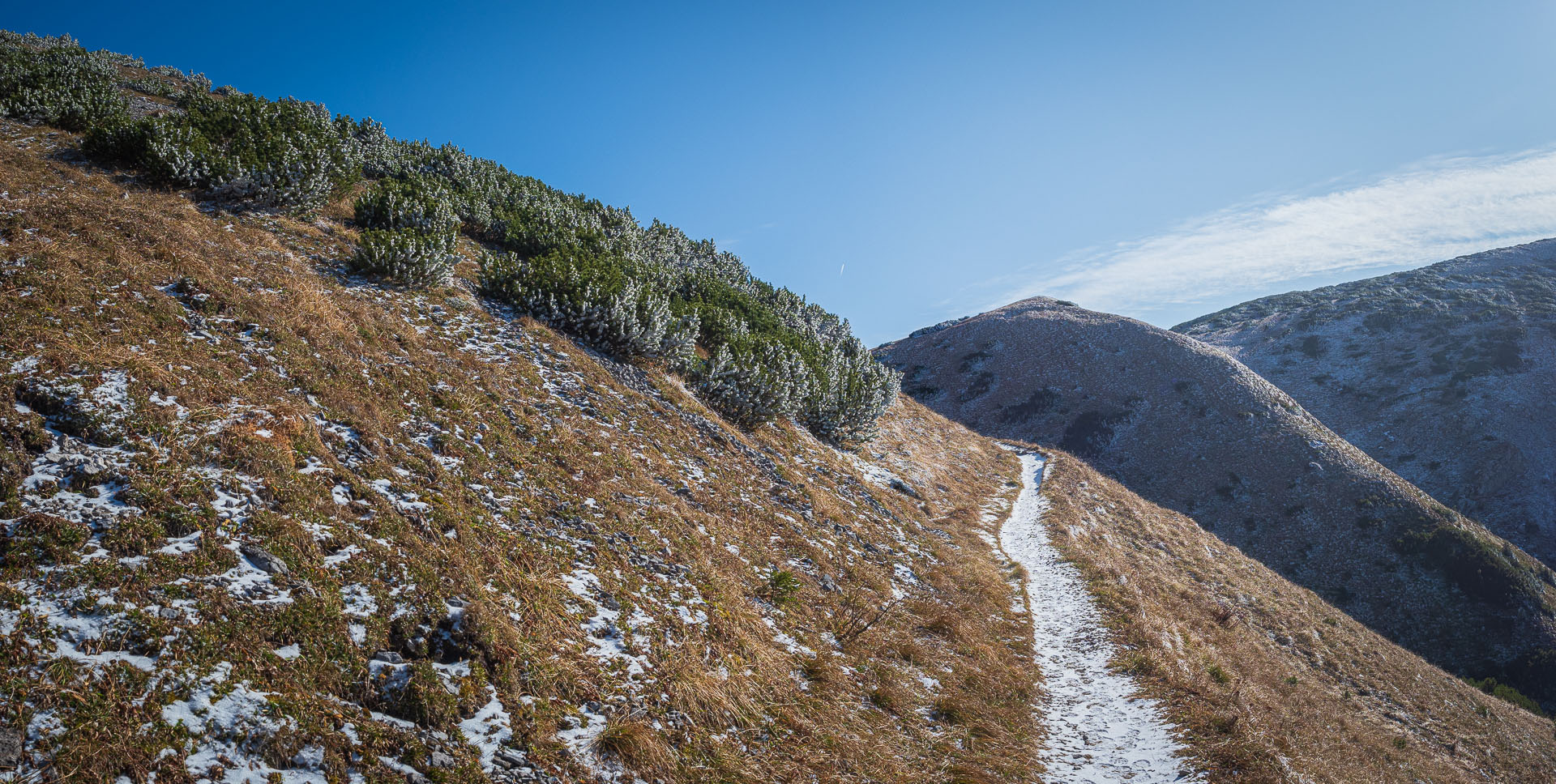 Kopské sedlo z Tatranskej Javoriny (Belianske Tatry)