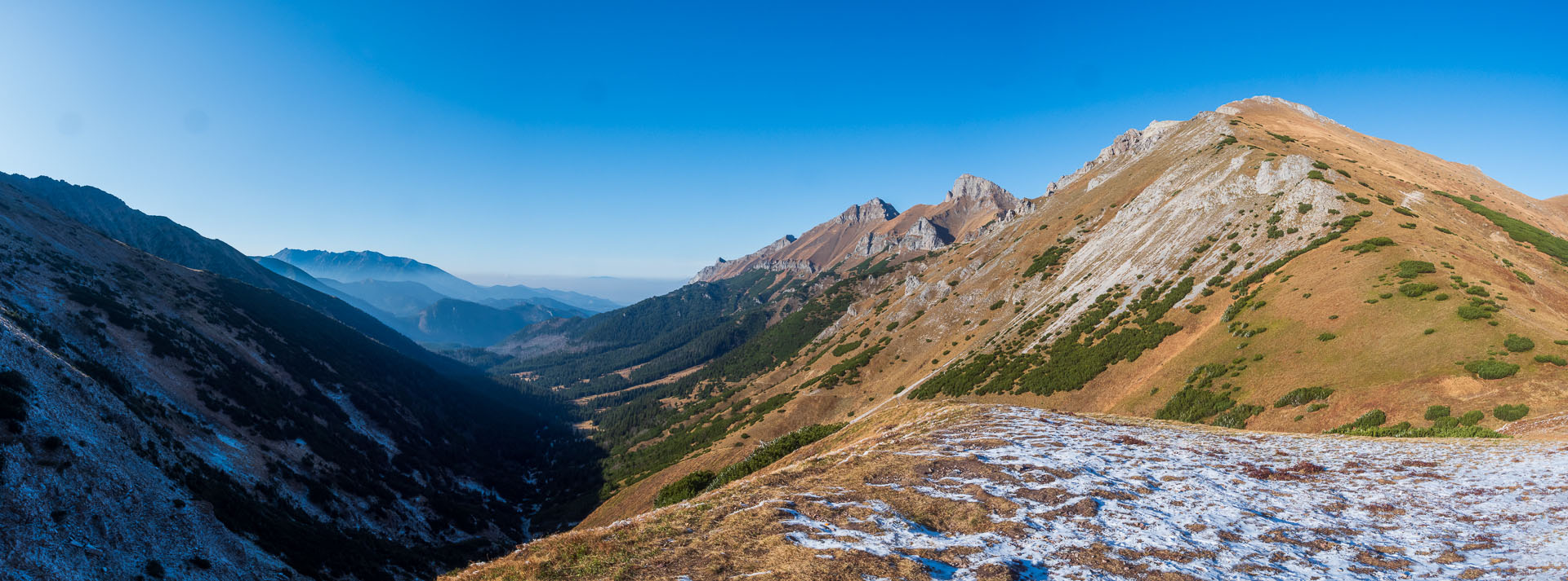 Kopské sedlo z Tatranskej Javoriny (Belianske Tatry)