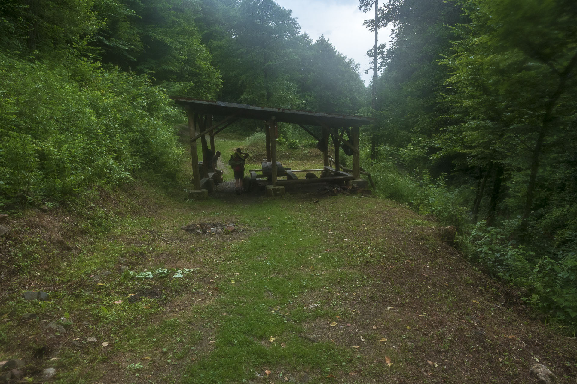 Koprášsky viadukt, Koprášsky a Slavošovský tunel zo Slavošoviec (Stolické vrchy)