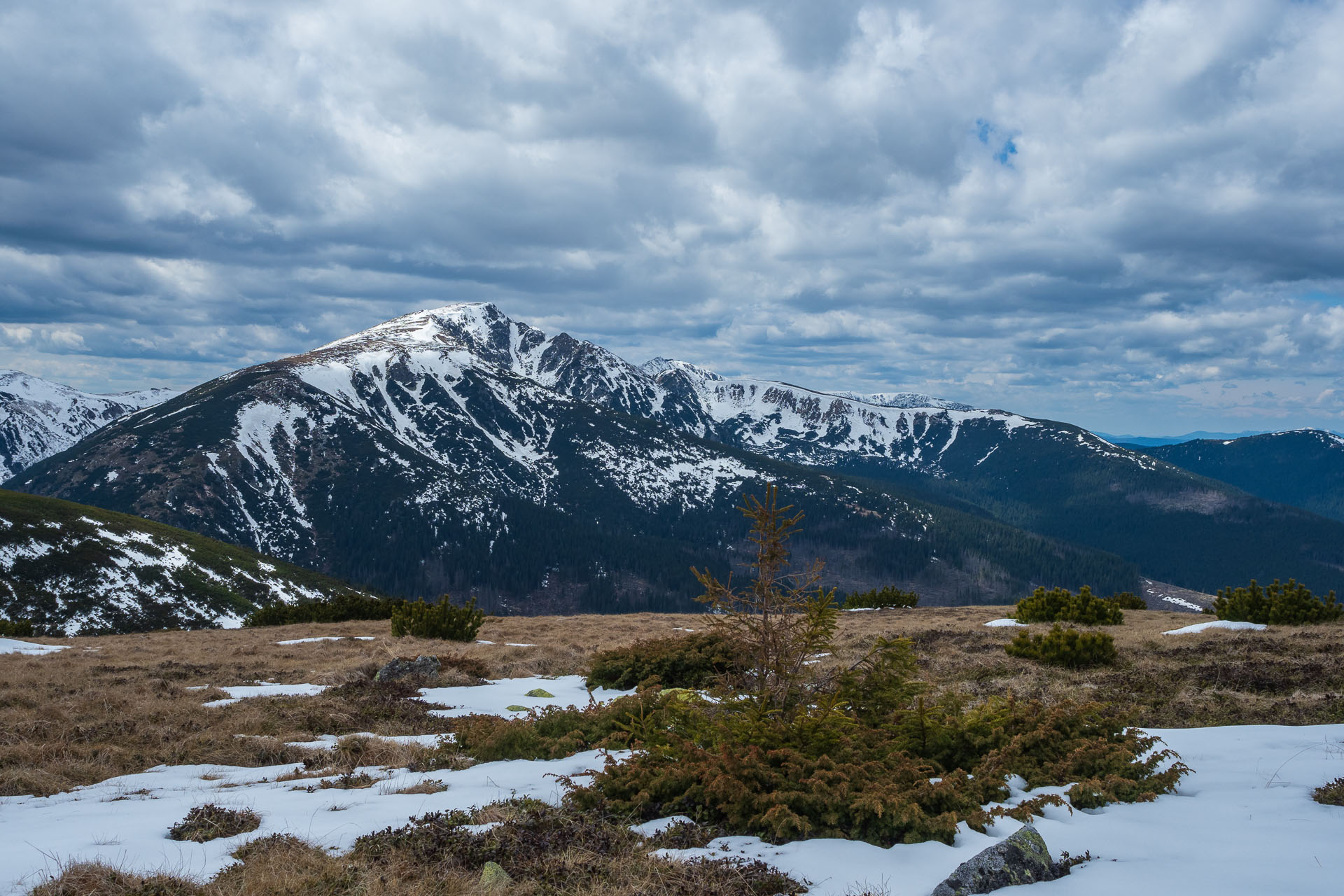 Rovná hoľa z Vyšnej Boce (Nízke Tatry)