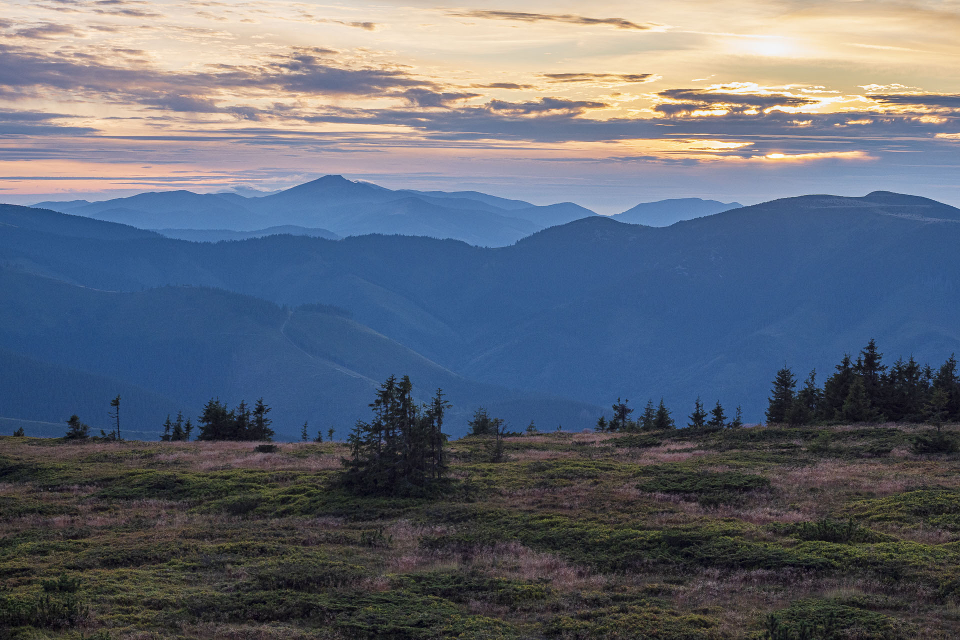 Veľká Vápenica z Heľpy (Nízke Tatry)