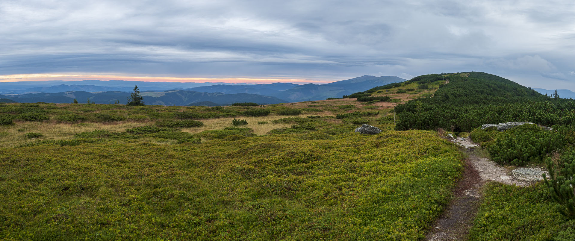 Veľká Vápenica z Heľpy (Nízke Tatry)