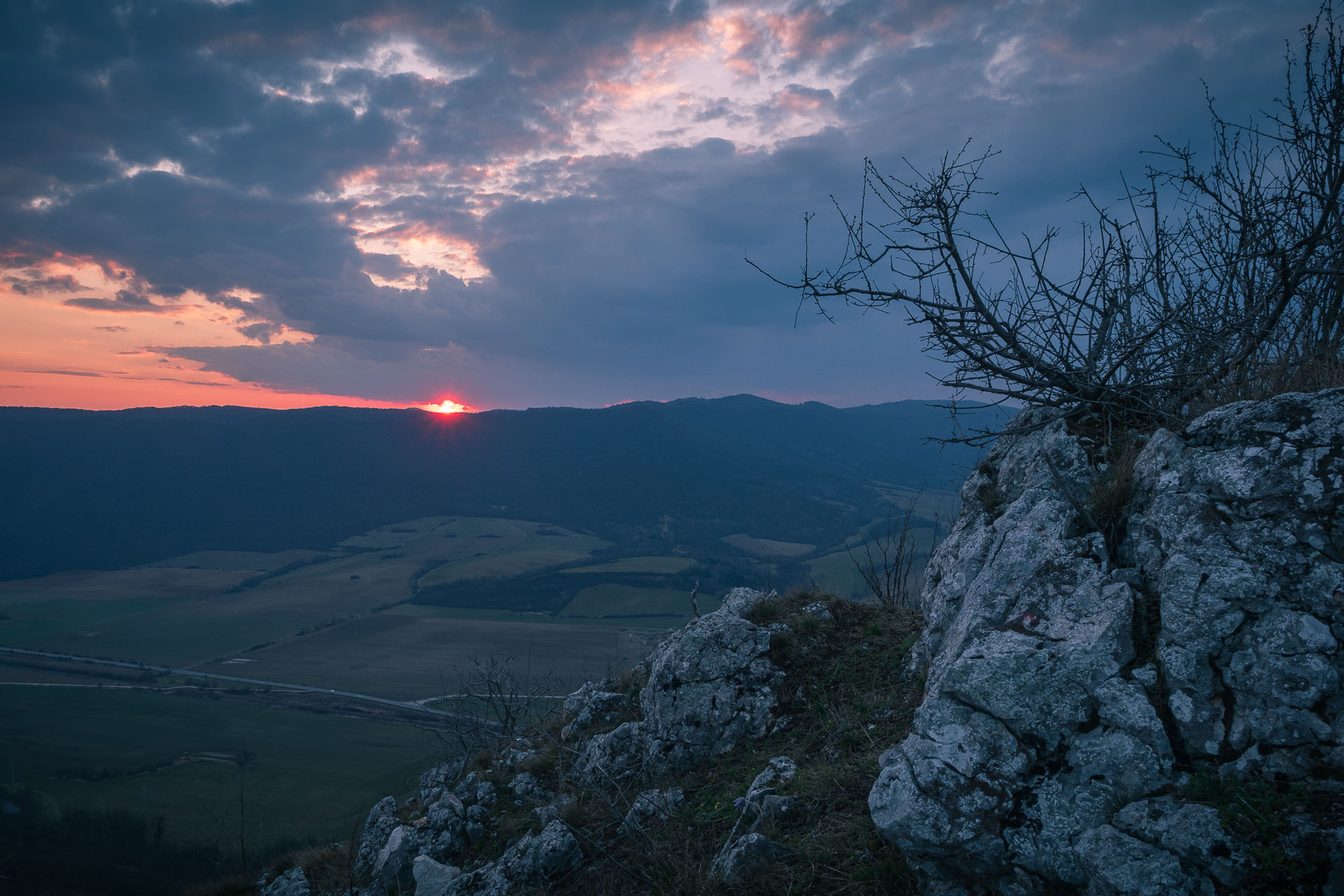Brzotínska skala z Jovíc (Slovenský kras)